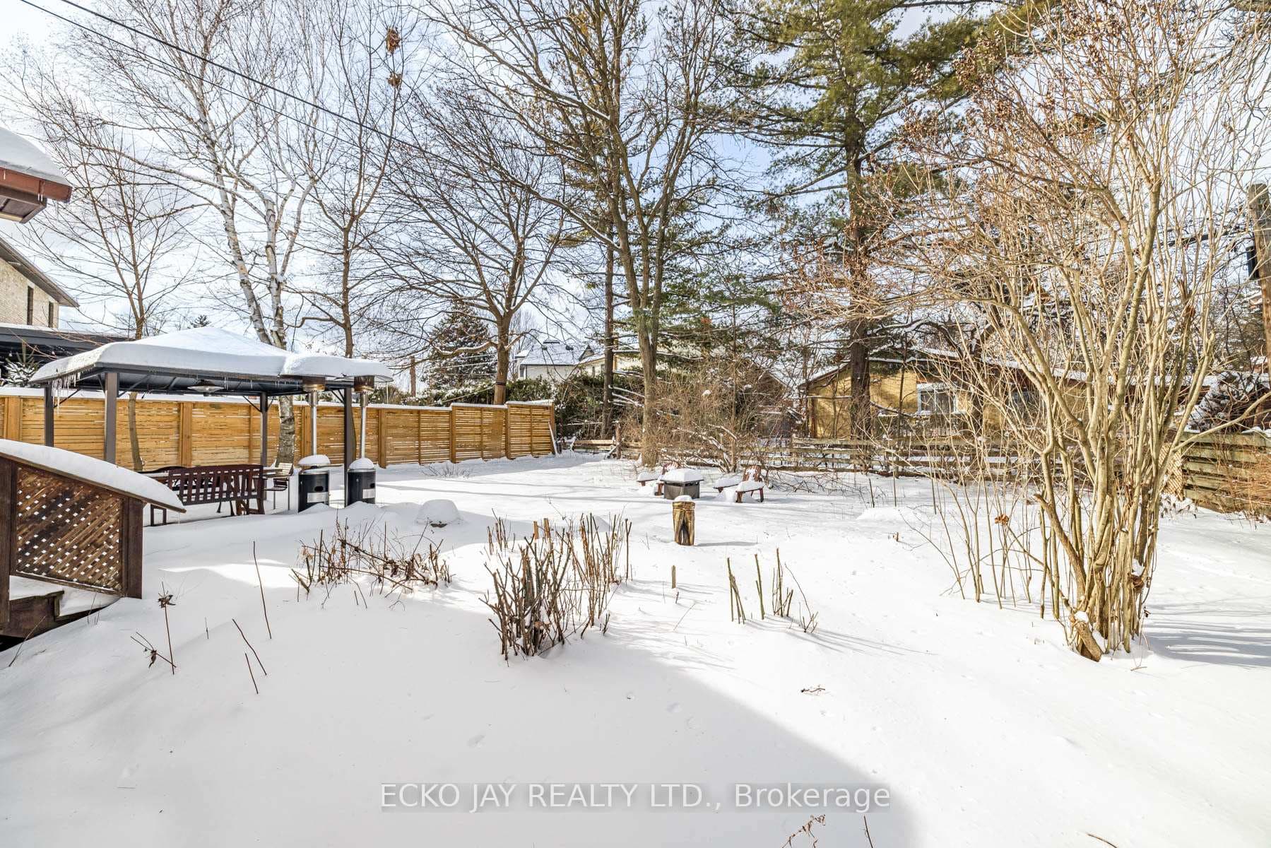 32 Bradgate Road photo 25