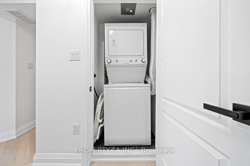 2441 Greenwich Drive Unit 113 photo 18