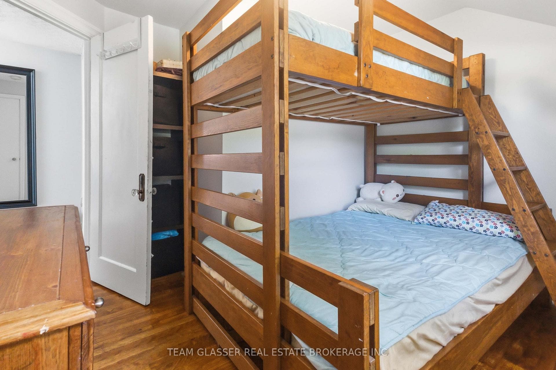 27 DENGATE Crescent photo 24
