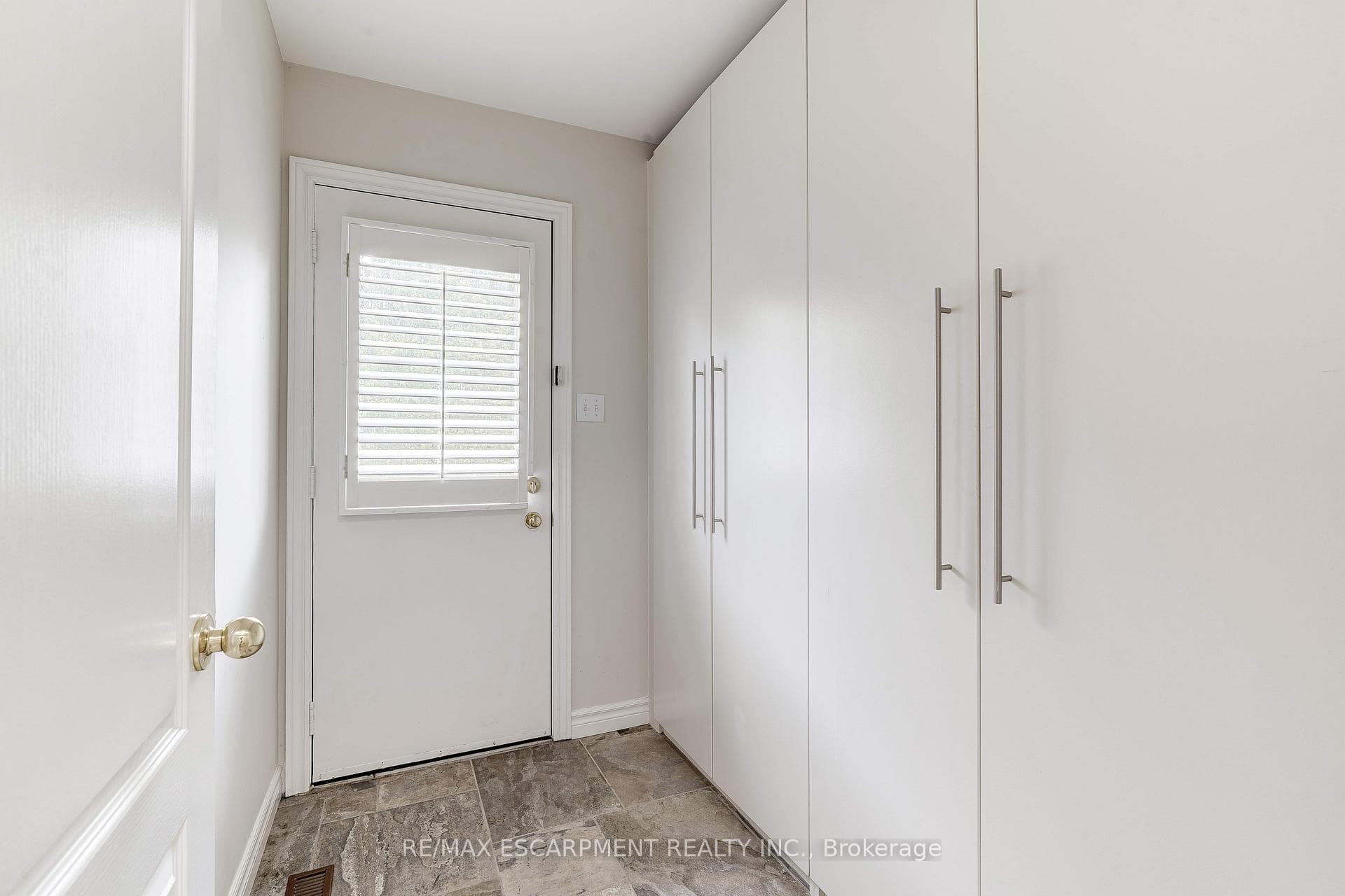 441 Golf Links Road photo 16