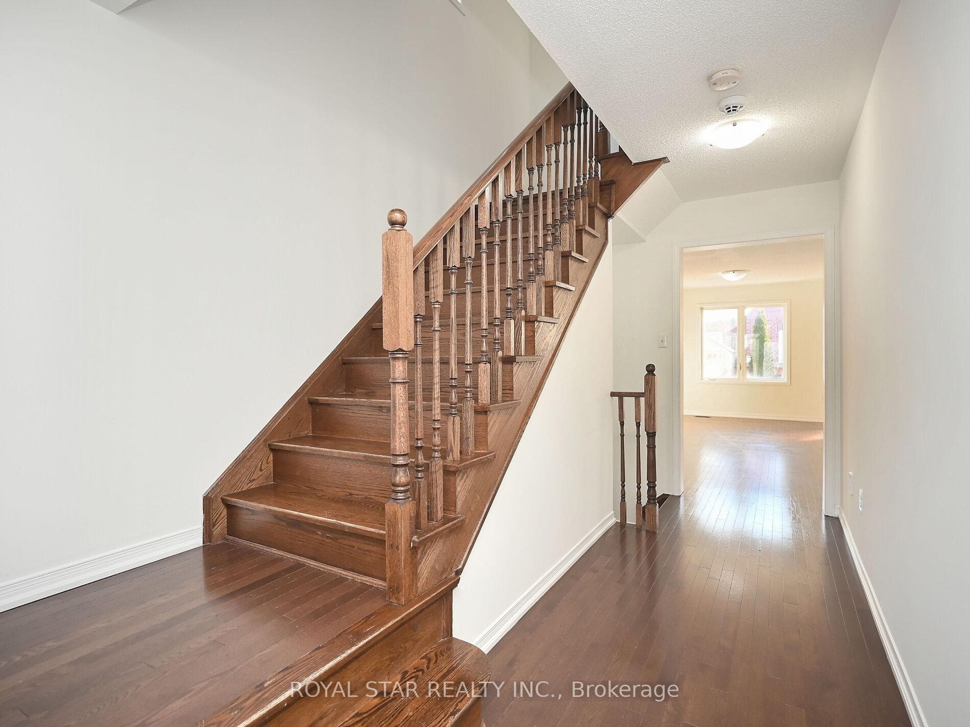 77 Bellchase Trail photo 6