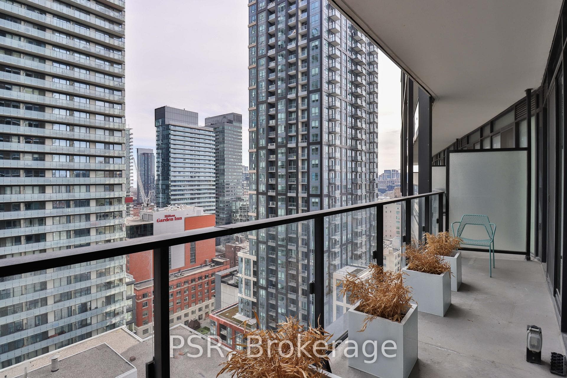 125 Peter Street Unit 1911 photo 17