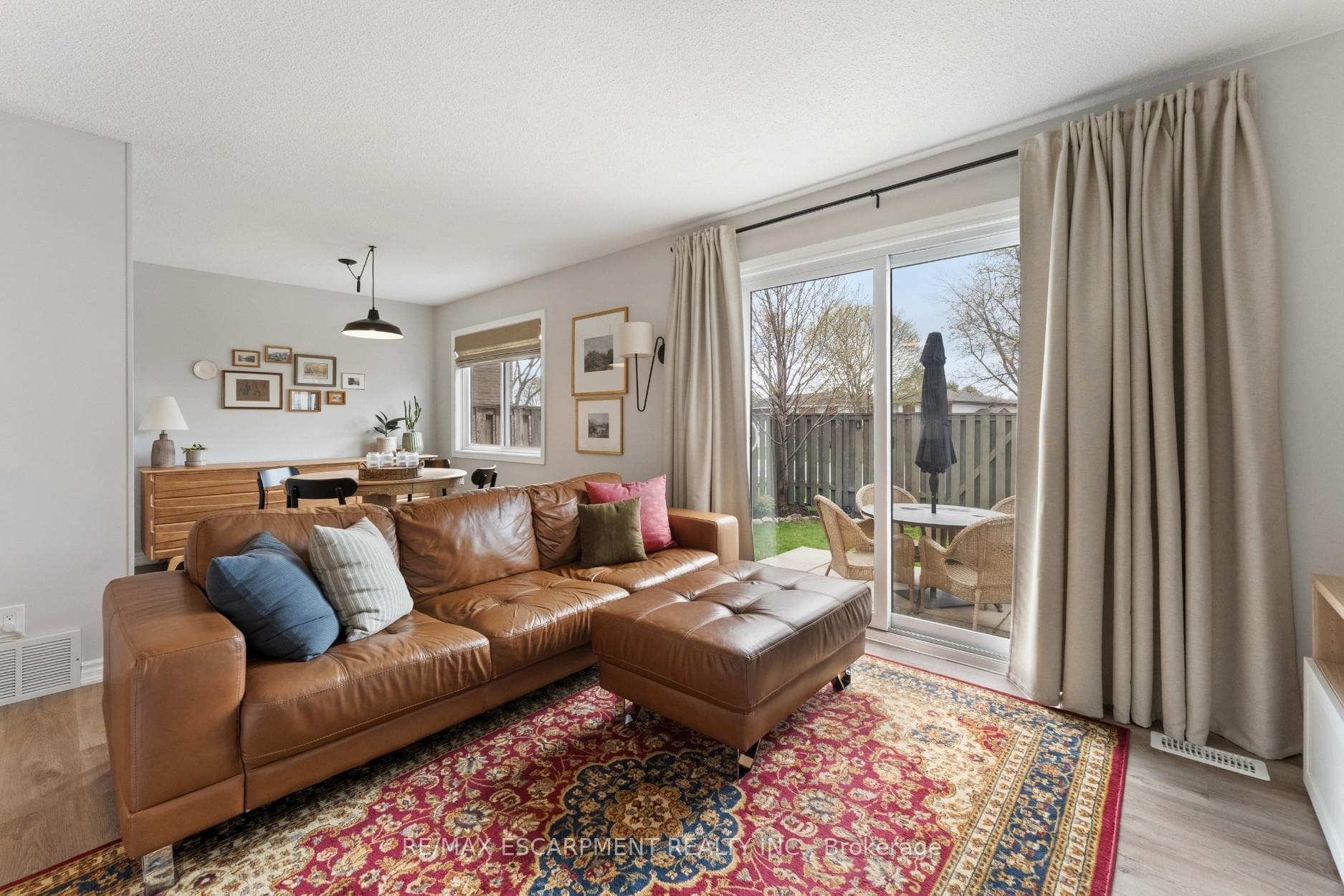 201 Queen Victoria Drive Unit 121 photo 13
