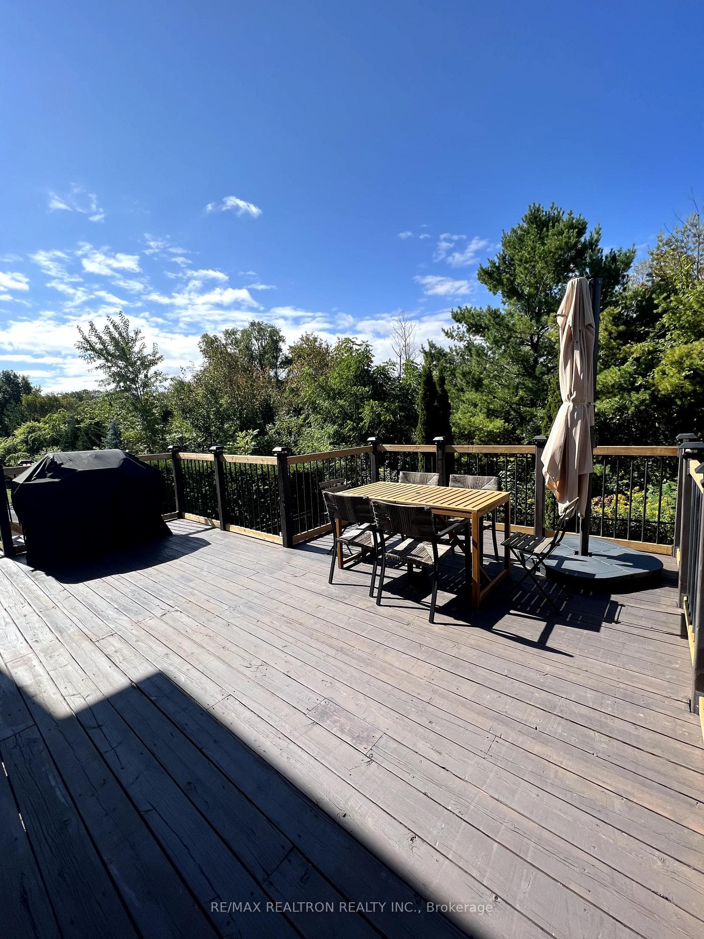 230 Sawmill Valley Drive photo 35