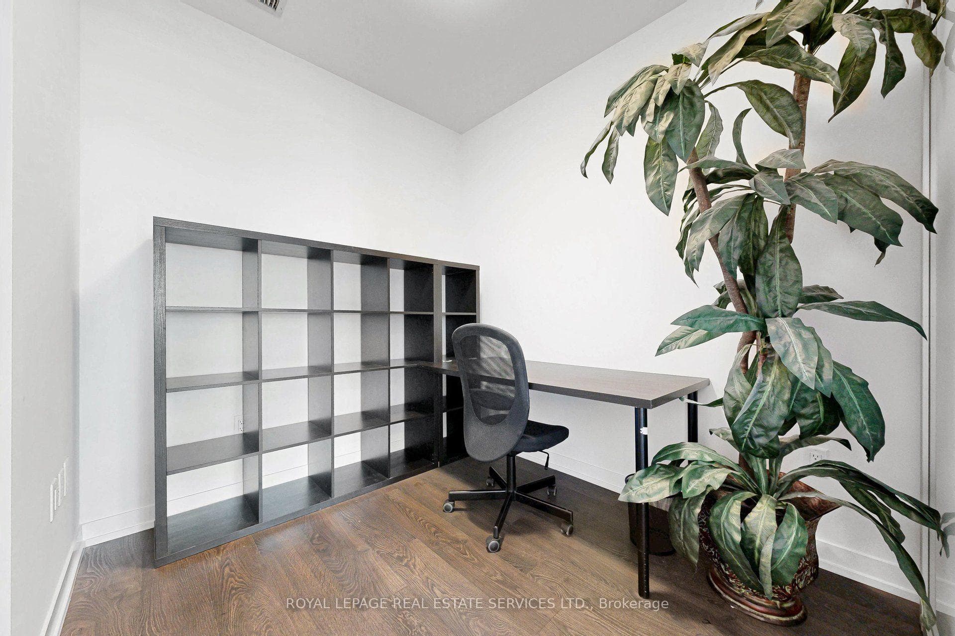 8868 Yonge Street Unit 1107E photo 18