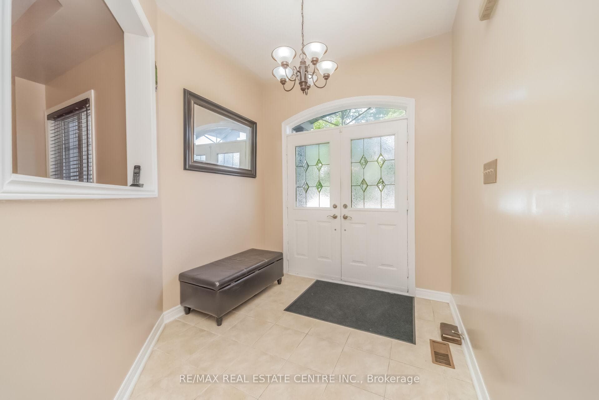 70 Carmel Crescent photo 7