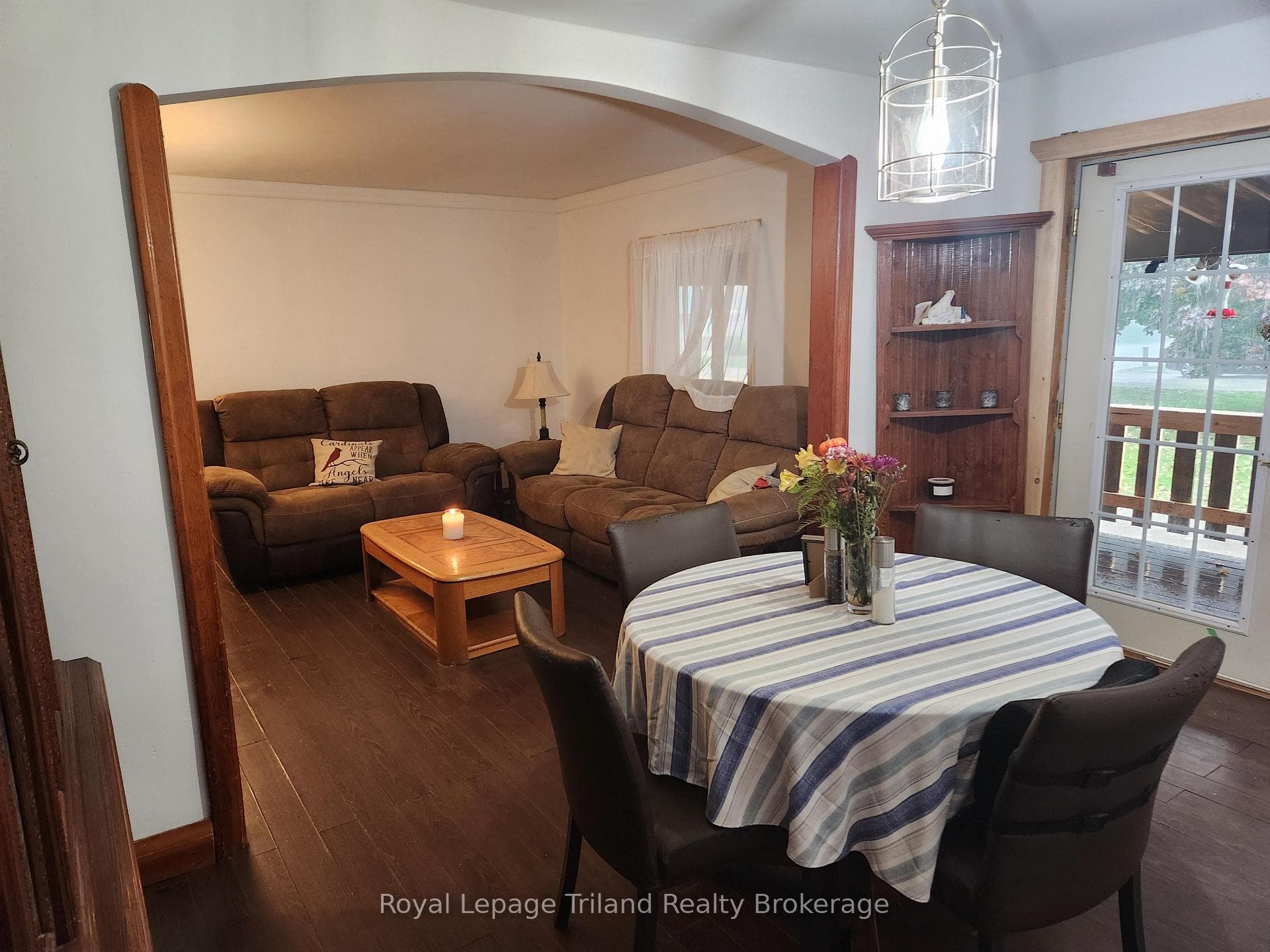 32 Baird Street photo 11