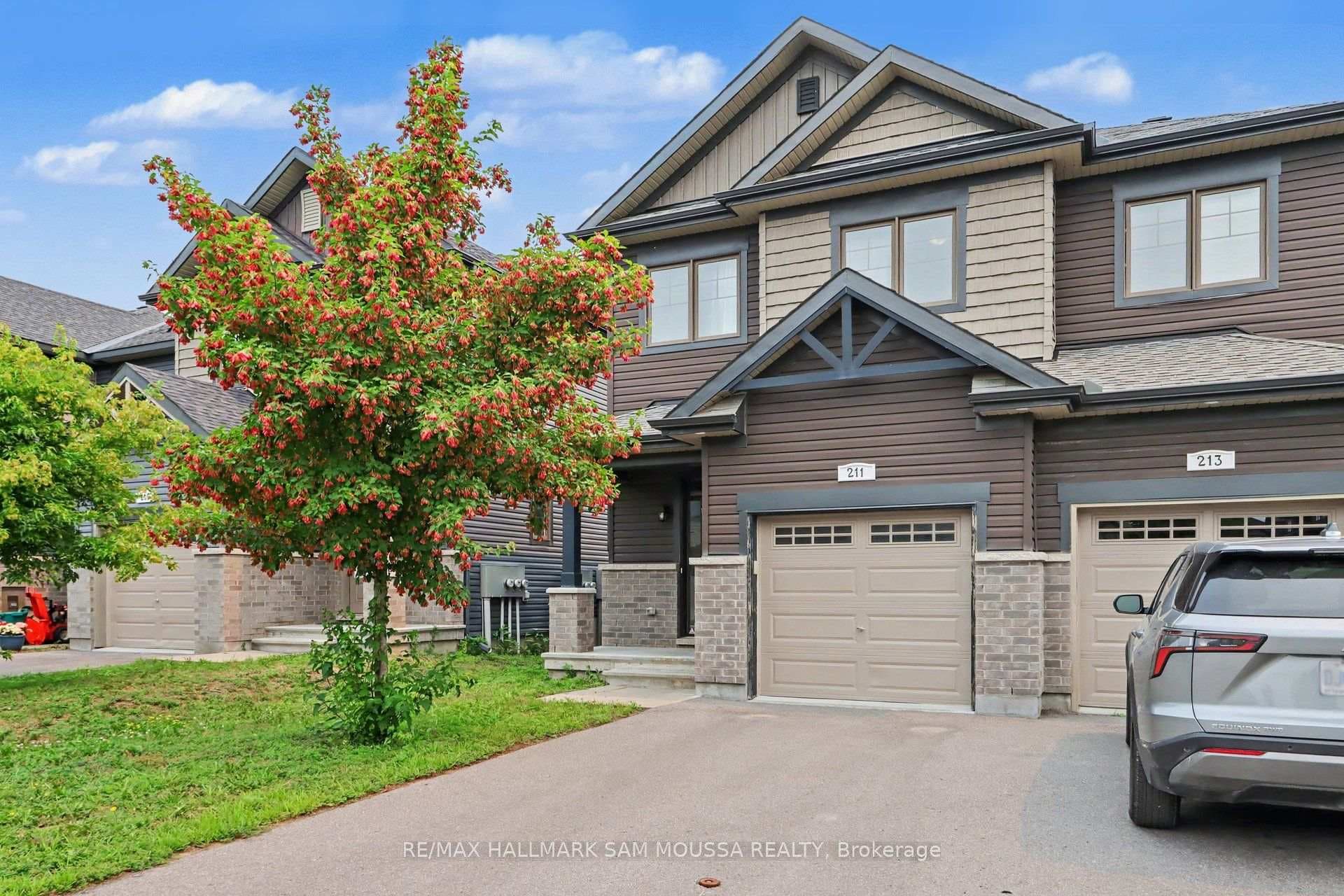 211 Tim Sheehan Place photo 1