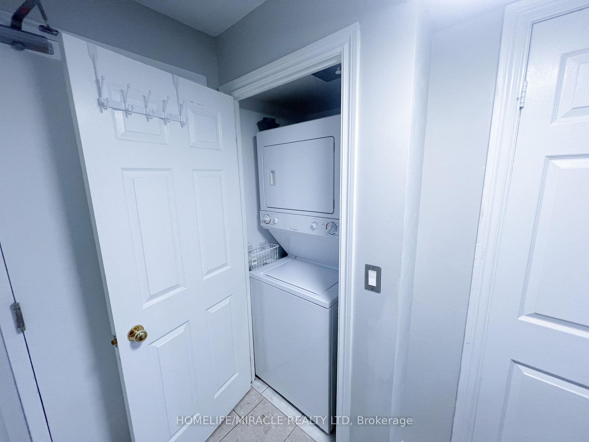 2627 Mccowan Road Unit 1901 photo 9