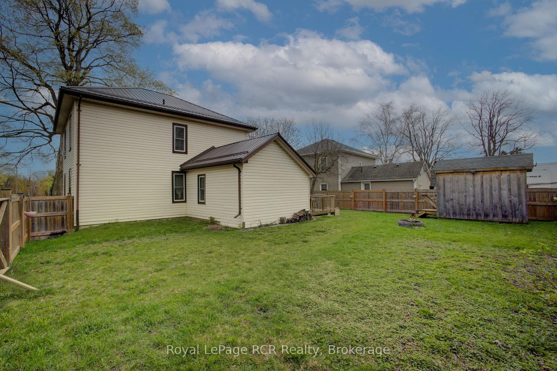 58 Mccutcheon Drive photo 23