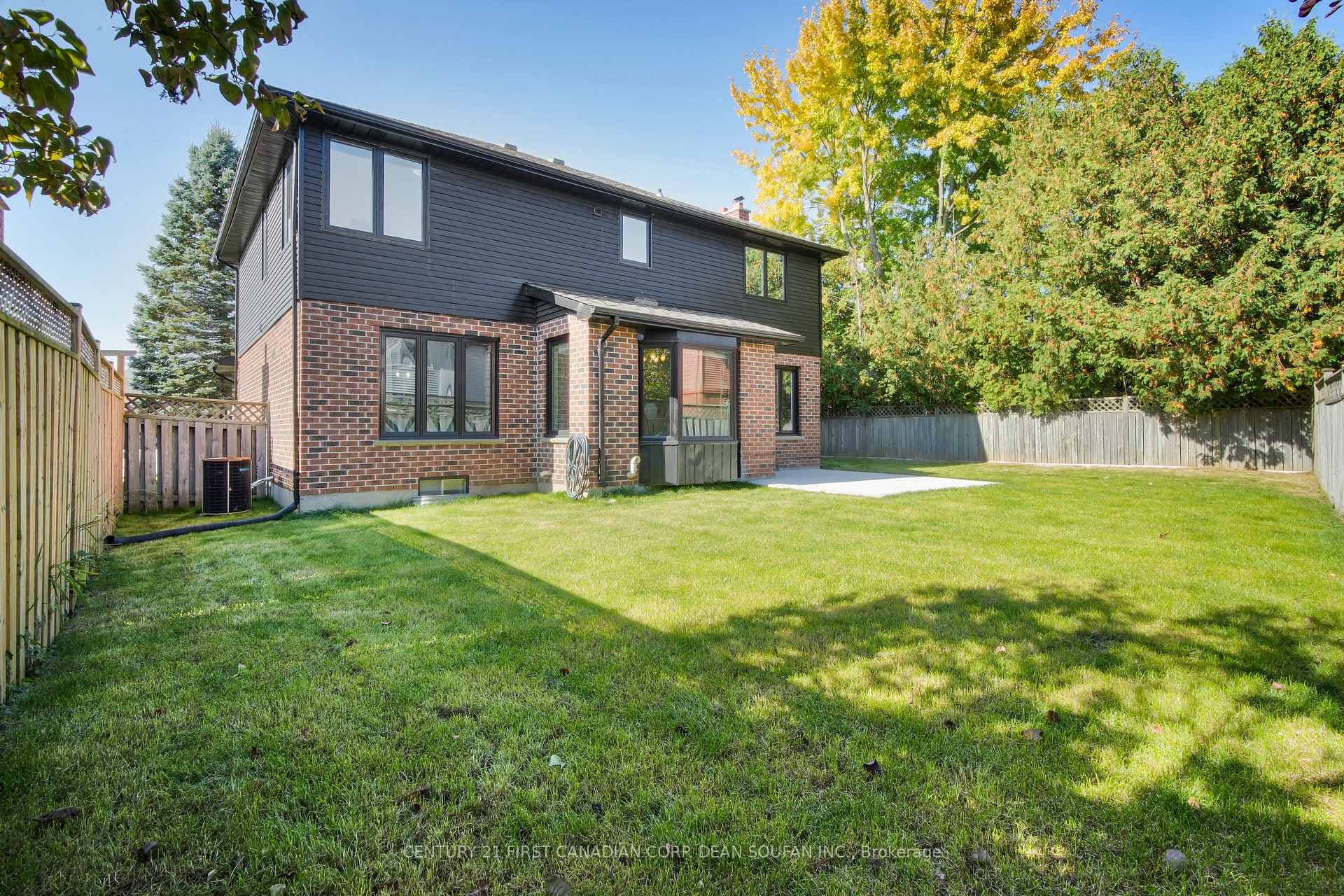 6 Grasmere Crescent photo 35