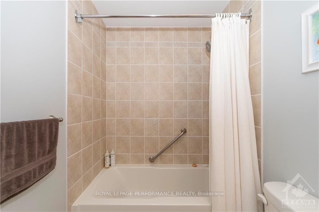 205 BOLTON Street Unit 227 photo 19