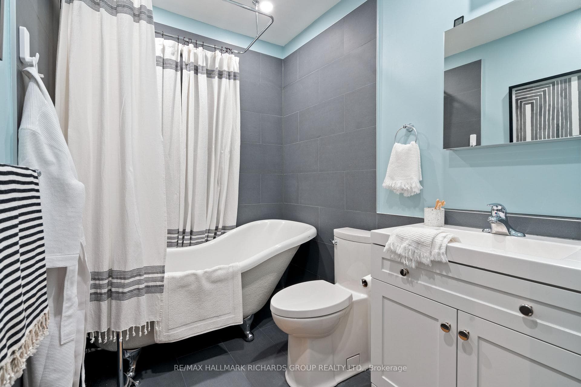 72 Waverley Road photo 12