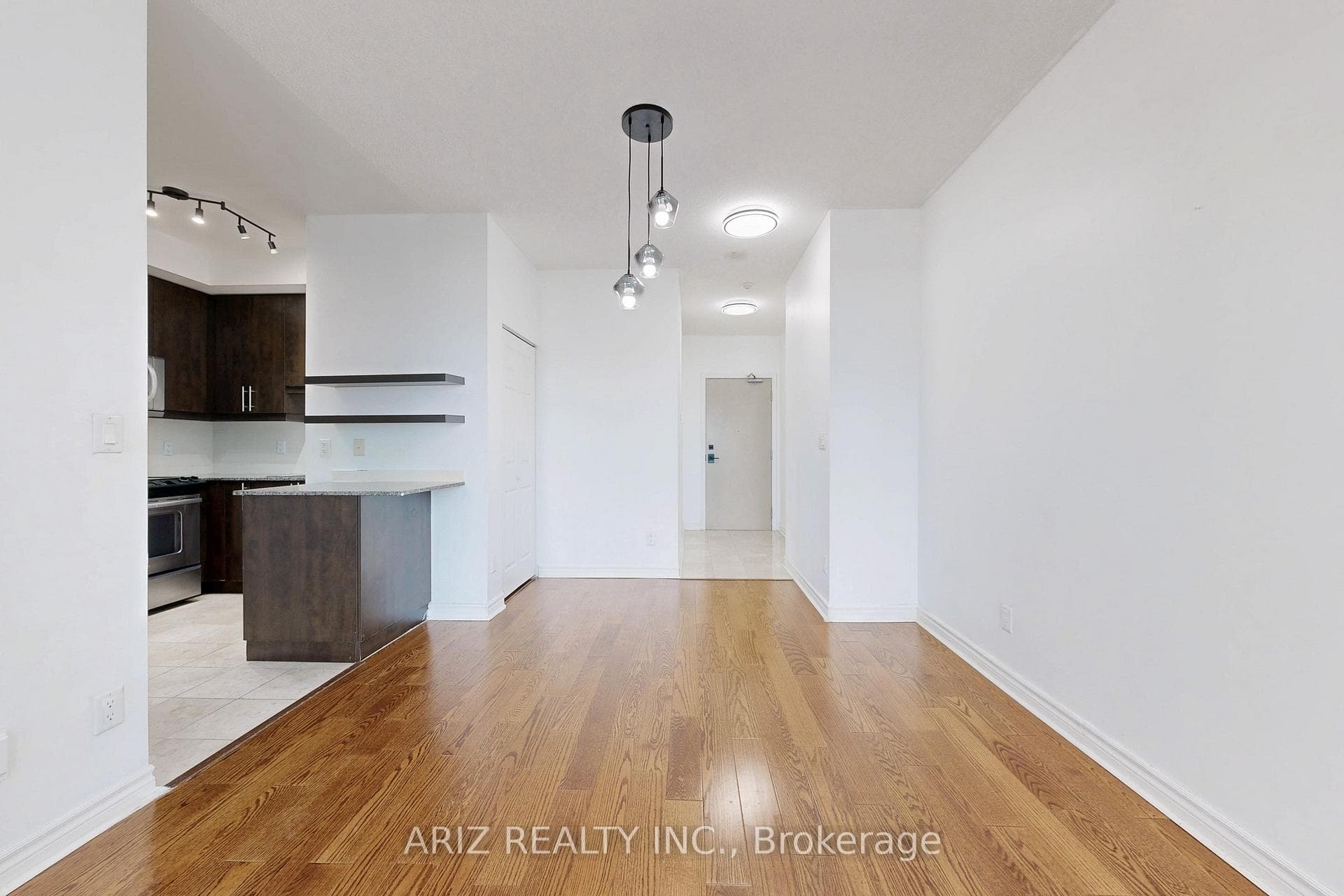 18 Holmes Avenue Unit 715 photo 12