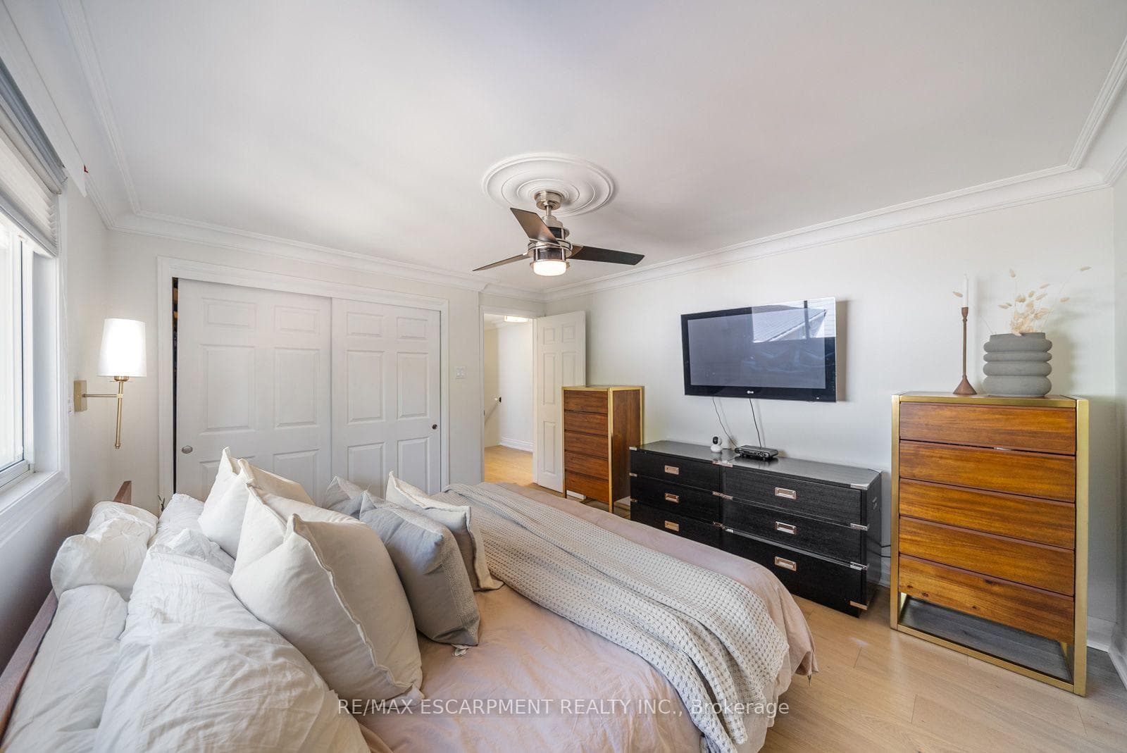 134 Fairwood Place photo 24