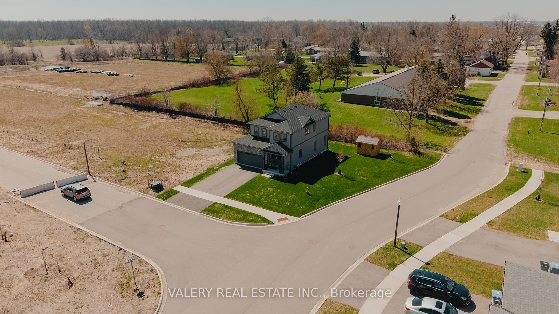 109 Ballantyne Avenue photo 28