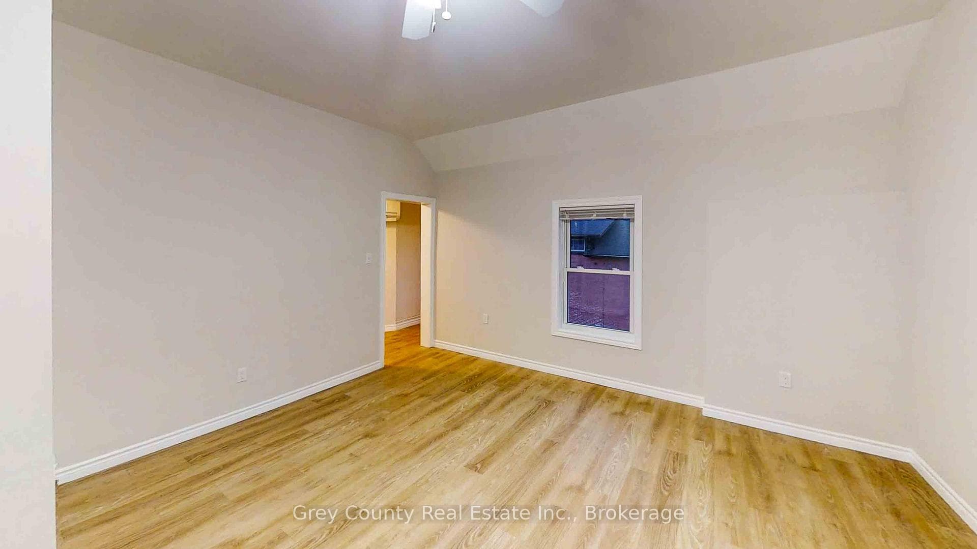 39 Main St Street Unit B photo 7