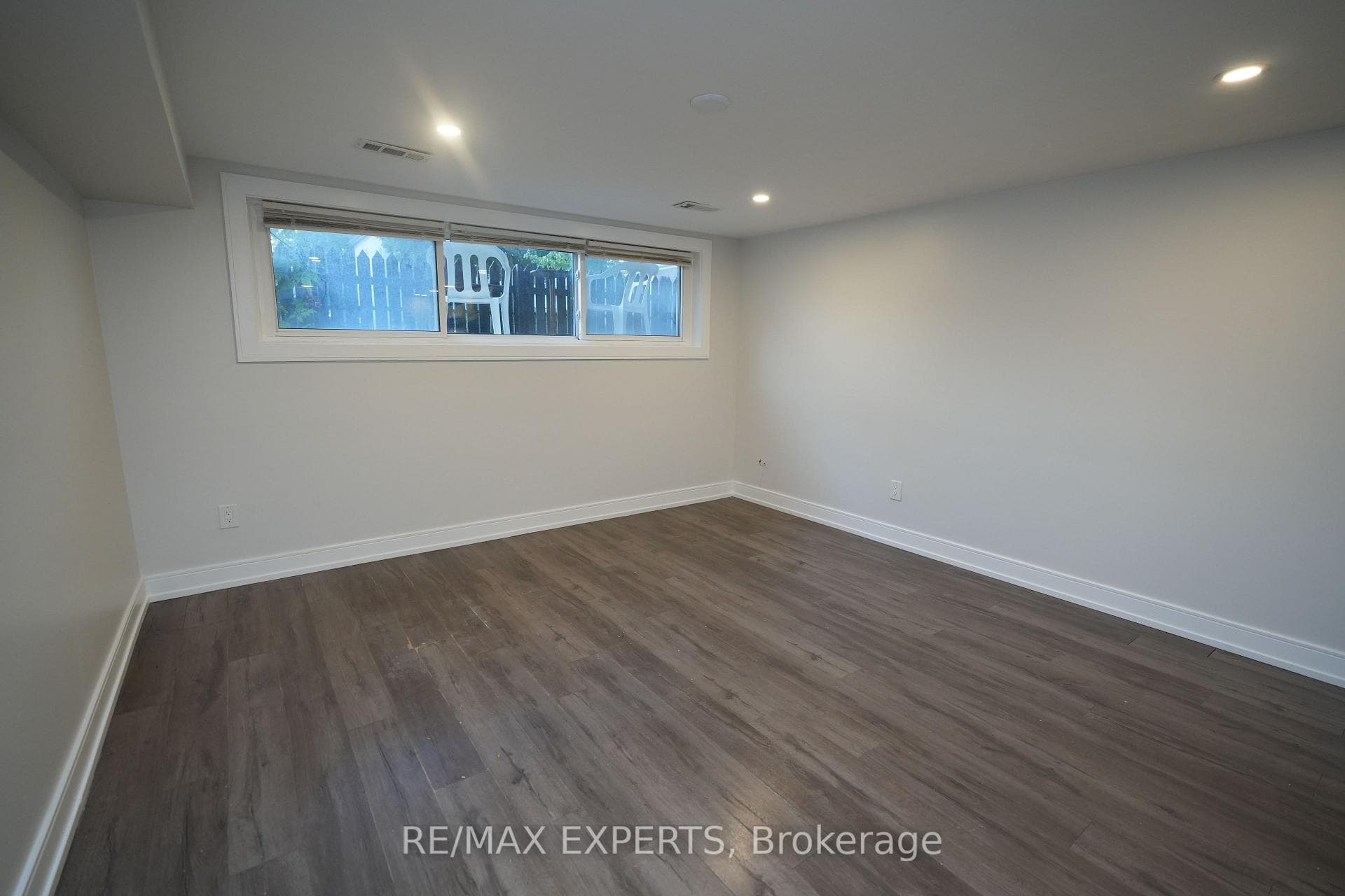 333 Rimilton Avenue Unit 3 photo 5