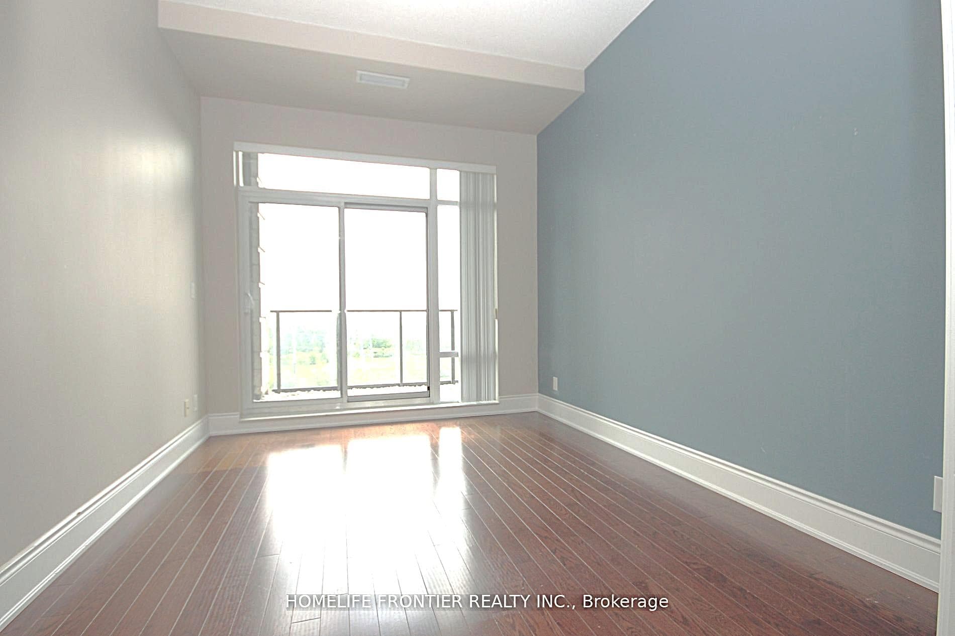 273 South Park Road Unit Ph8 photo 15