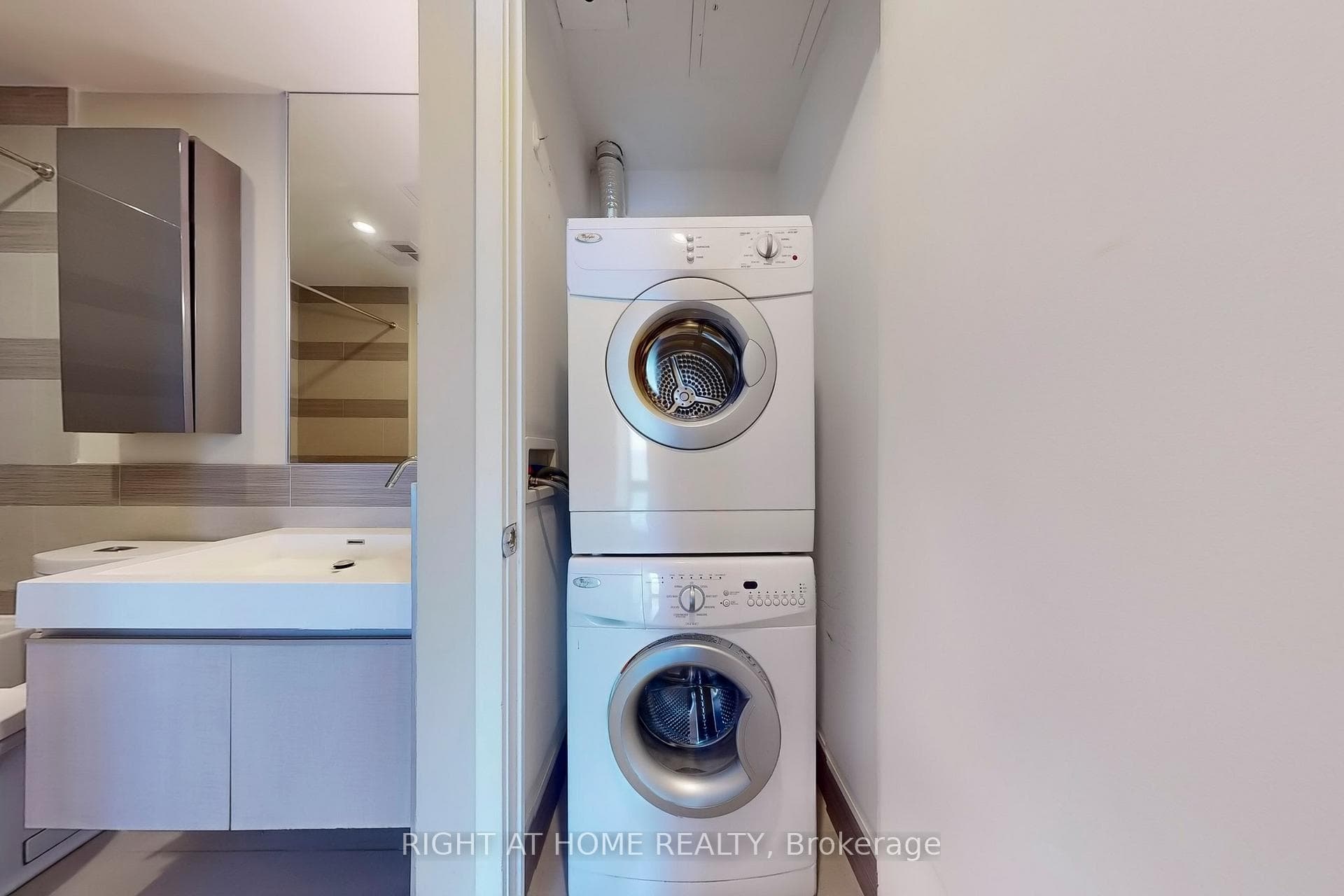 390 Cherry Street Unit 3105 photo 18