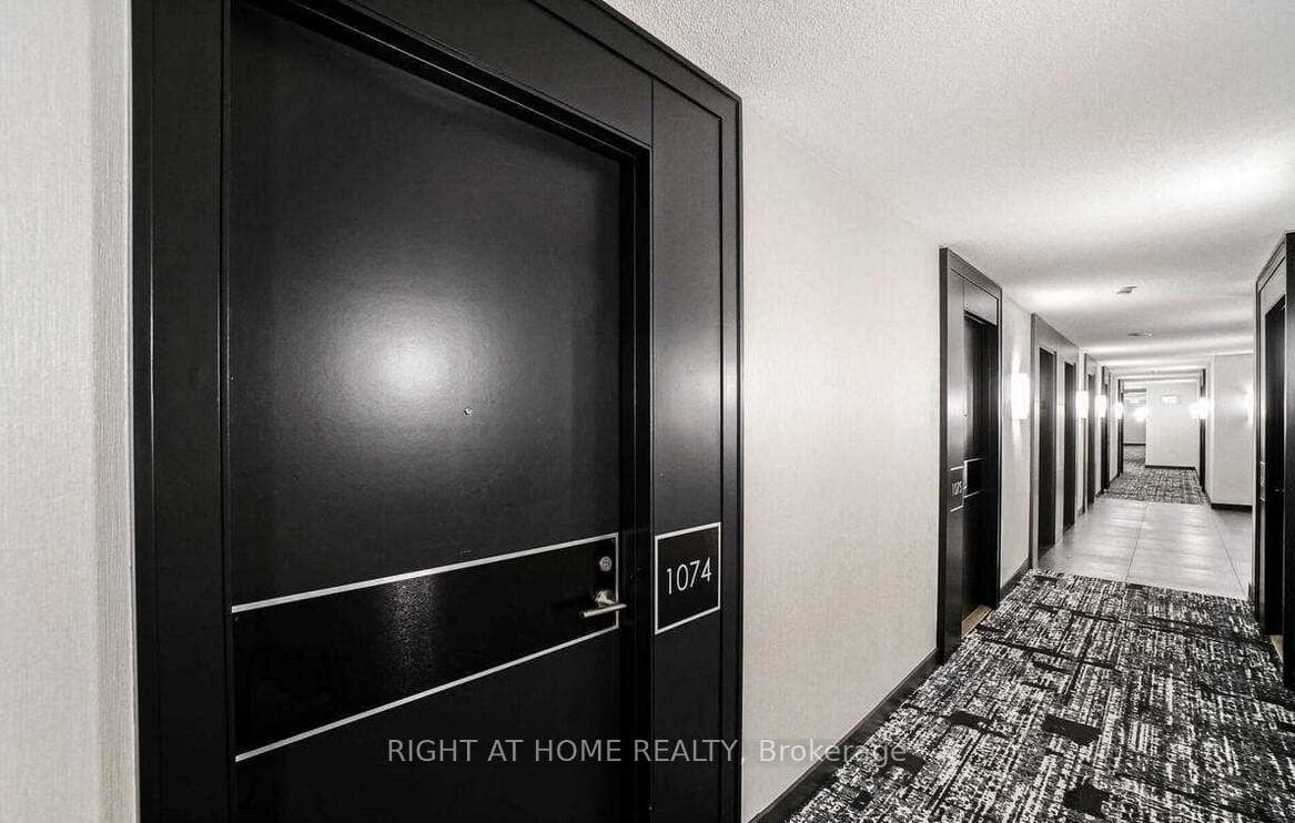209 Fort York Boulevard Unit 1161 photo 20