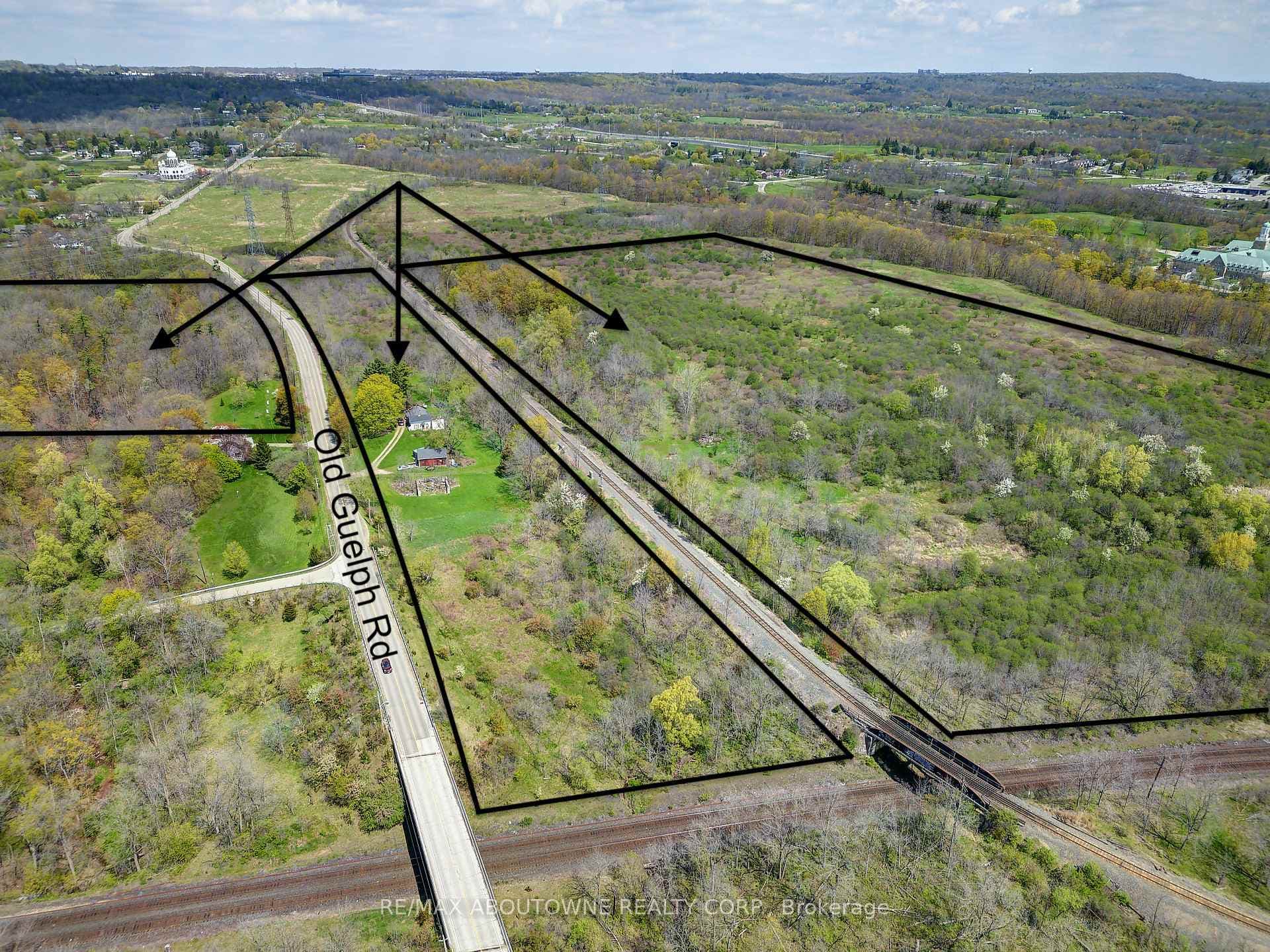 99 Old Guelph Road photo 2