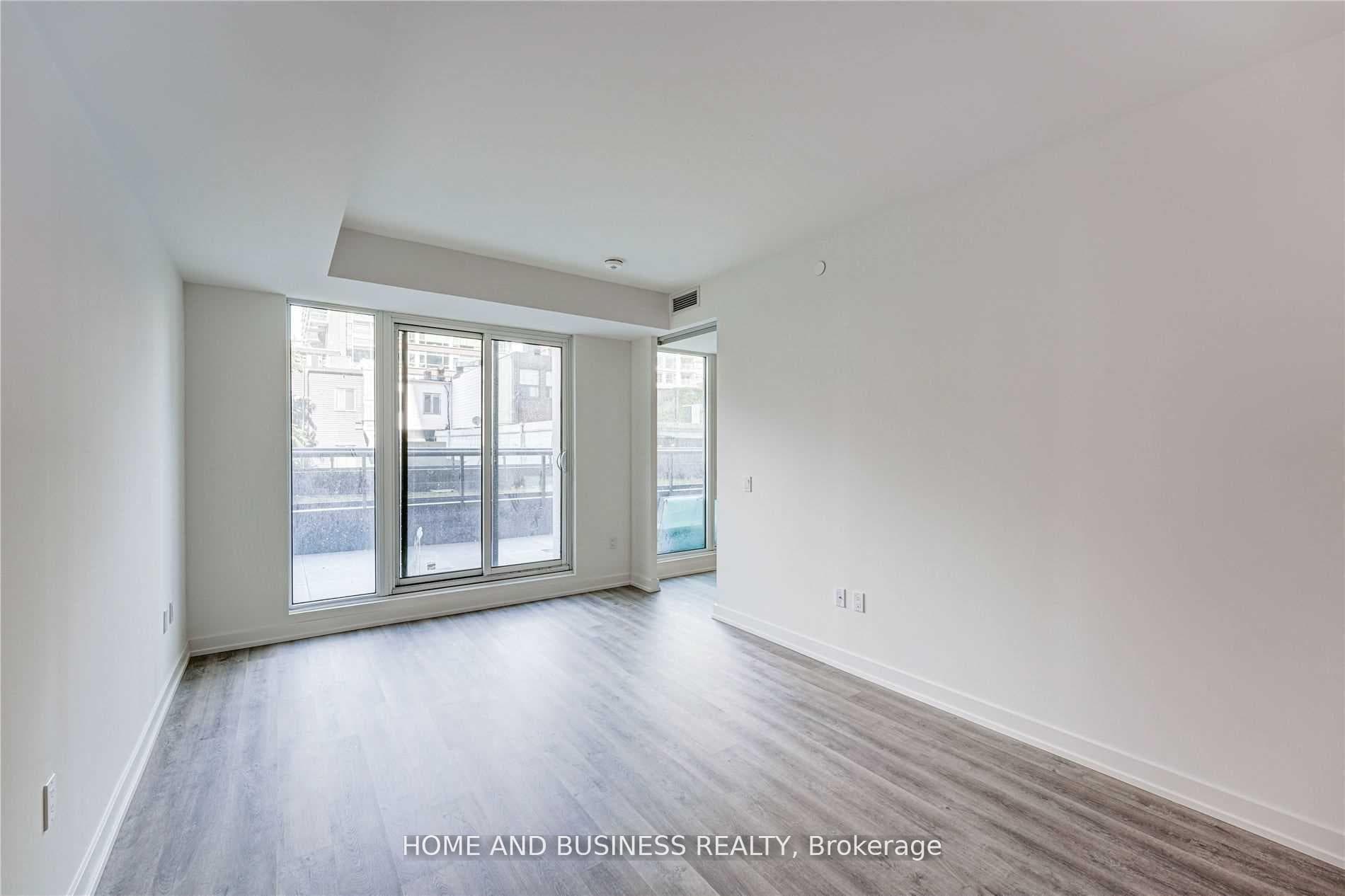 158 Front Street Unit 213 photo 6