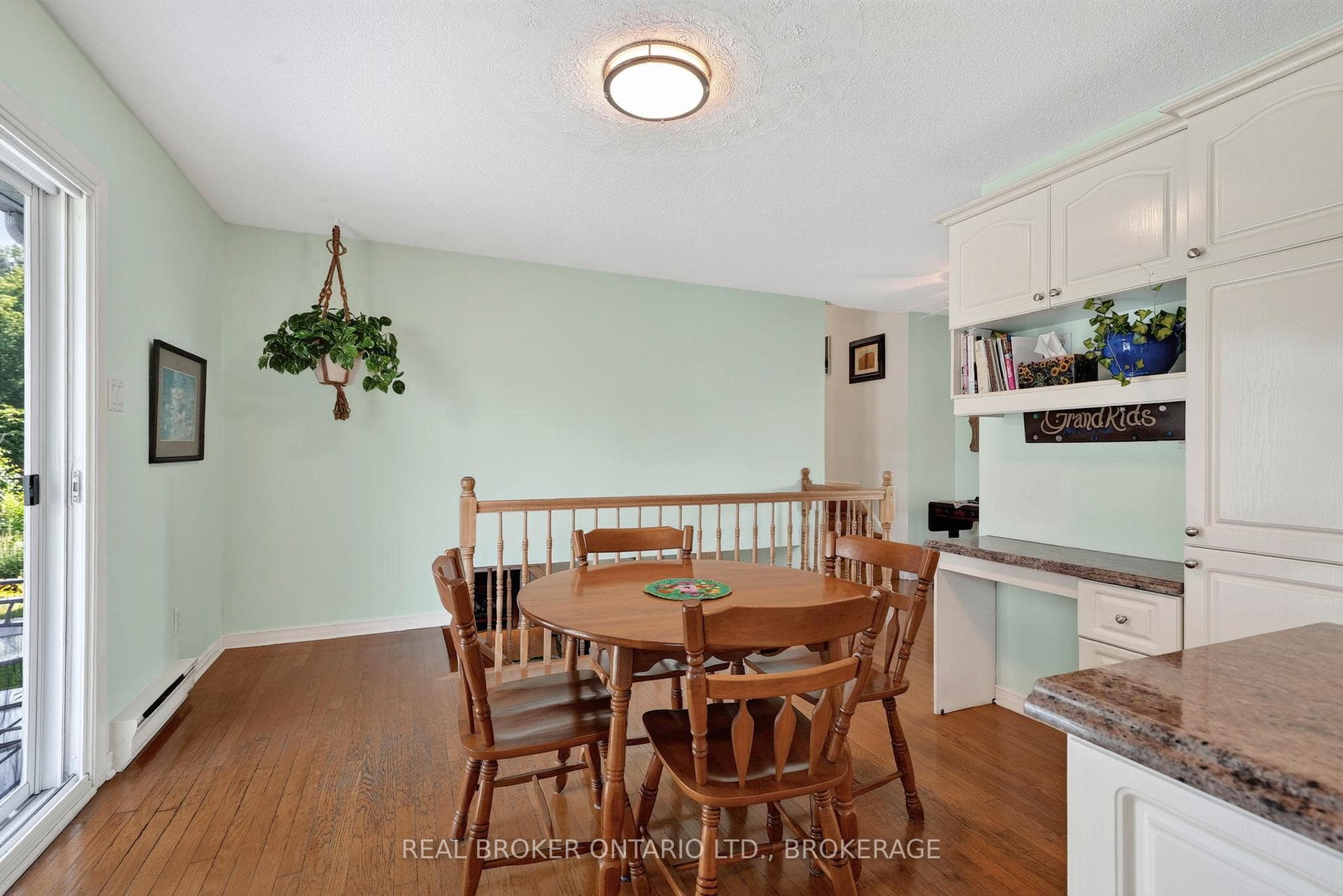 11 Albert Street photo 13