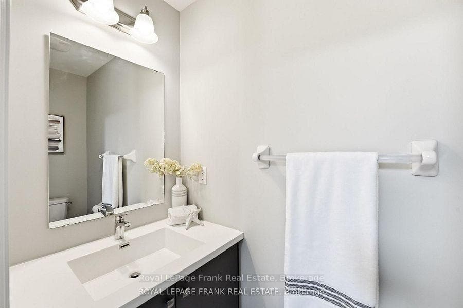 6 Aldridge Lane photo 25