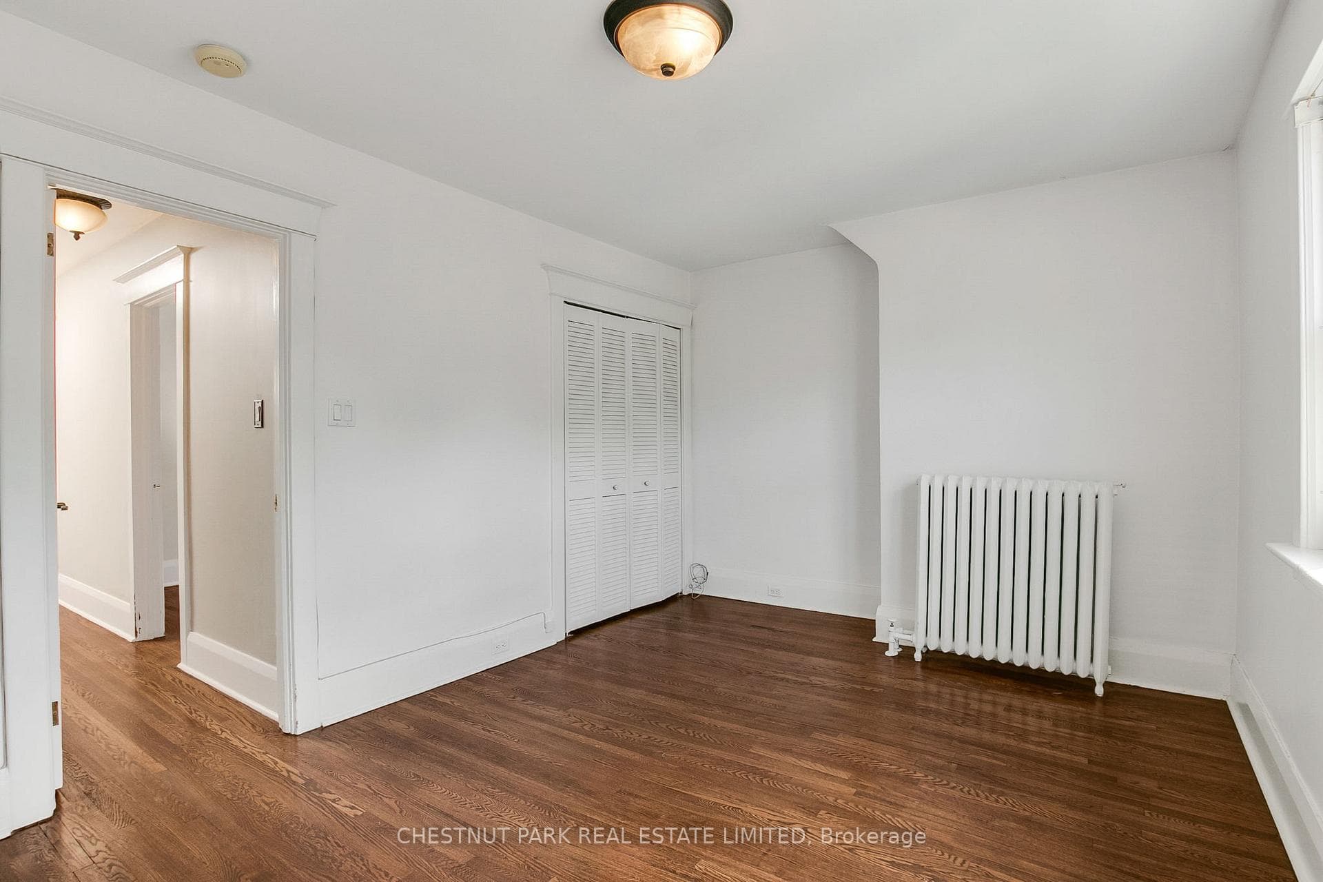484 Merton Street photo 31