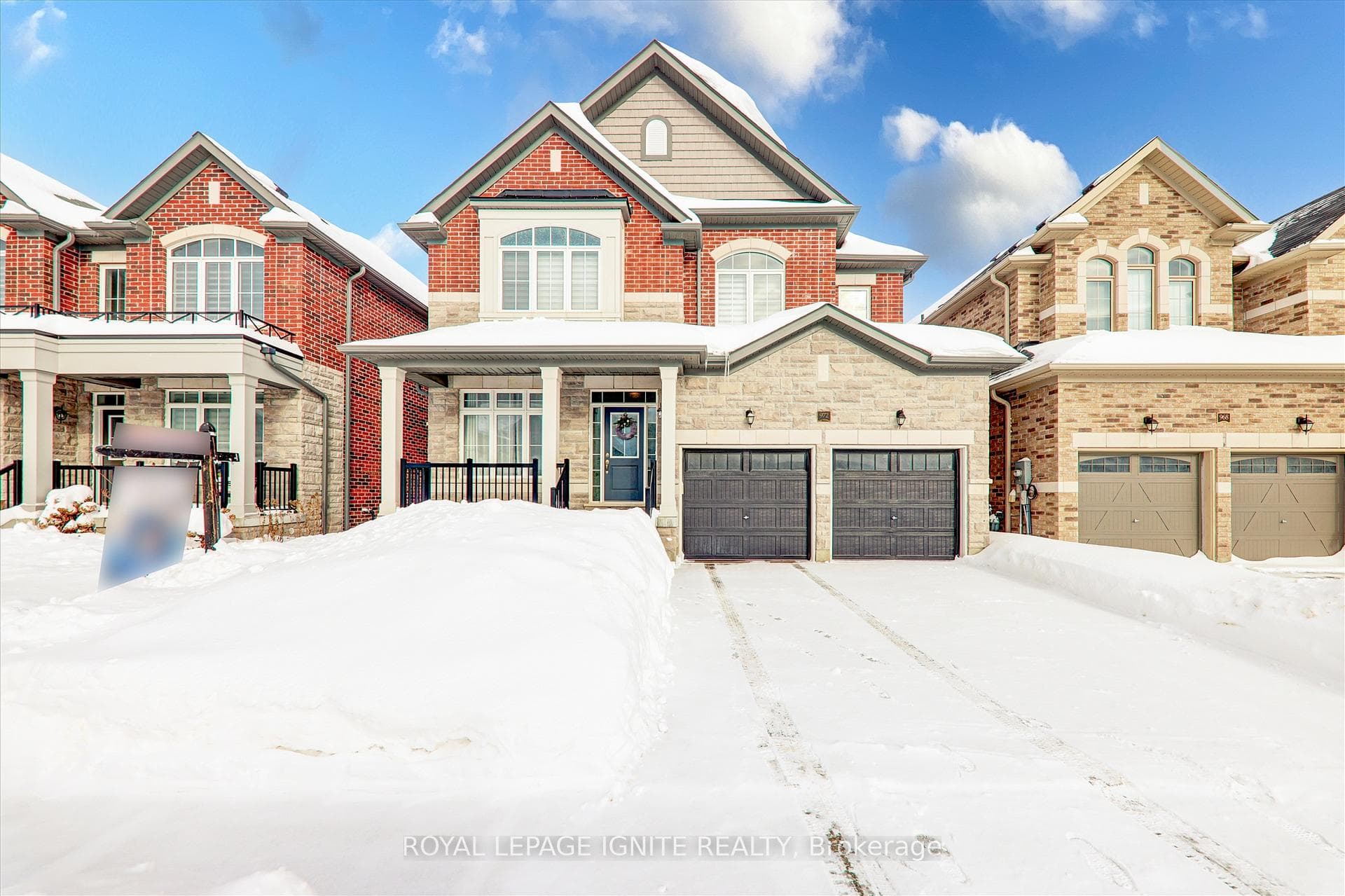 972 WICKHAM Road photo 2