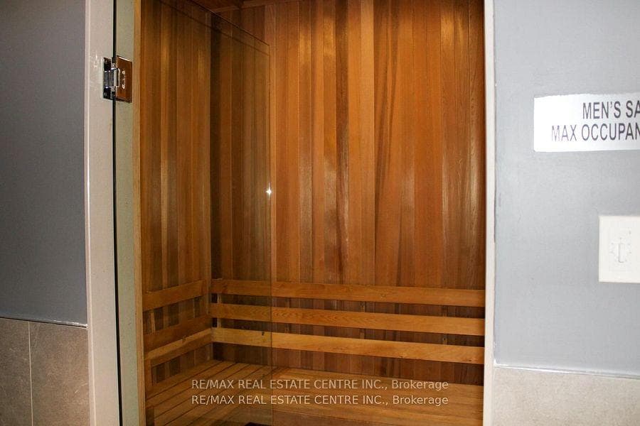 2481 Taunton Road Unit 1210 photo 32
