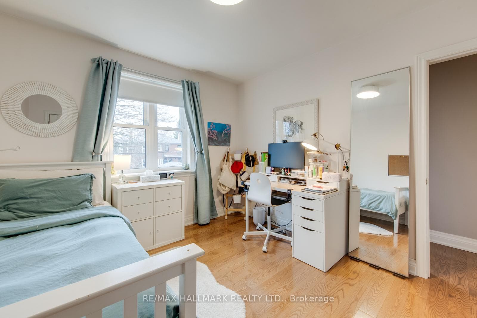 36 Hertle Avenue photo 20