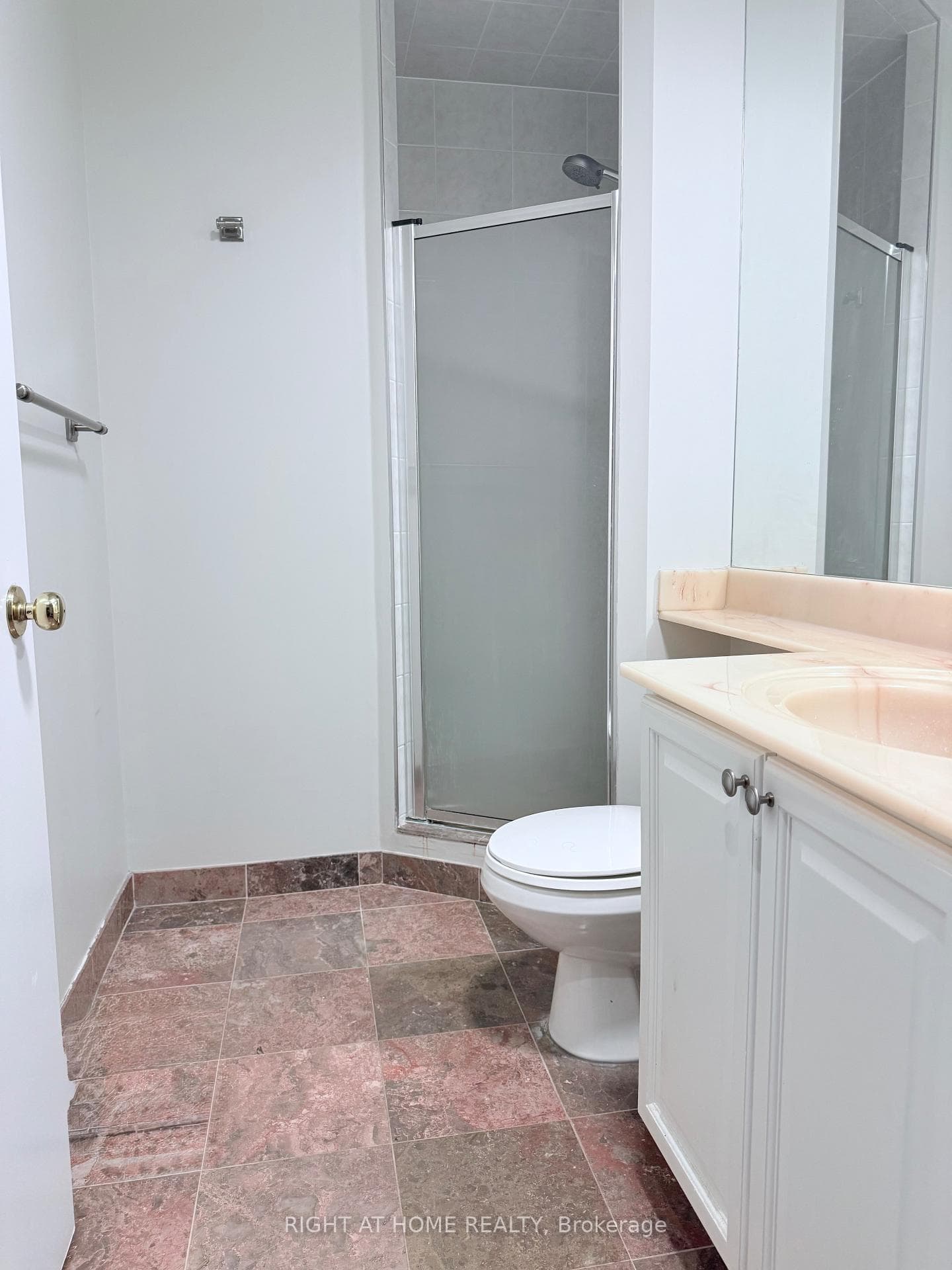 7 King Street Unit 2310 photo 10