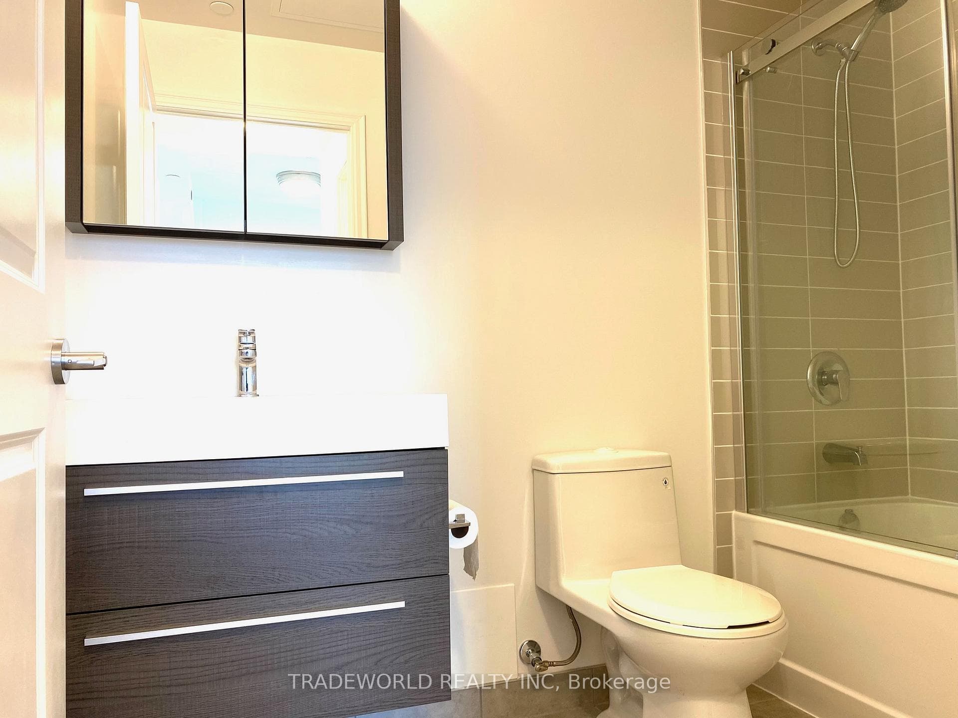 10 Rouge Valley Drive Unit 725 photo 7