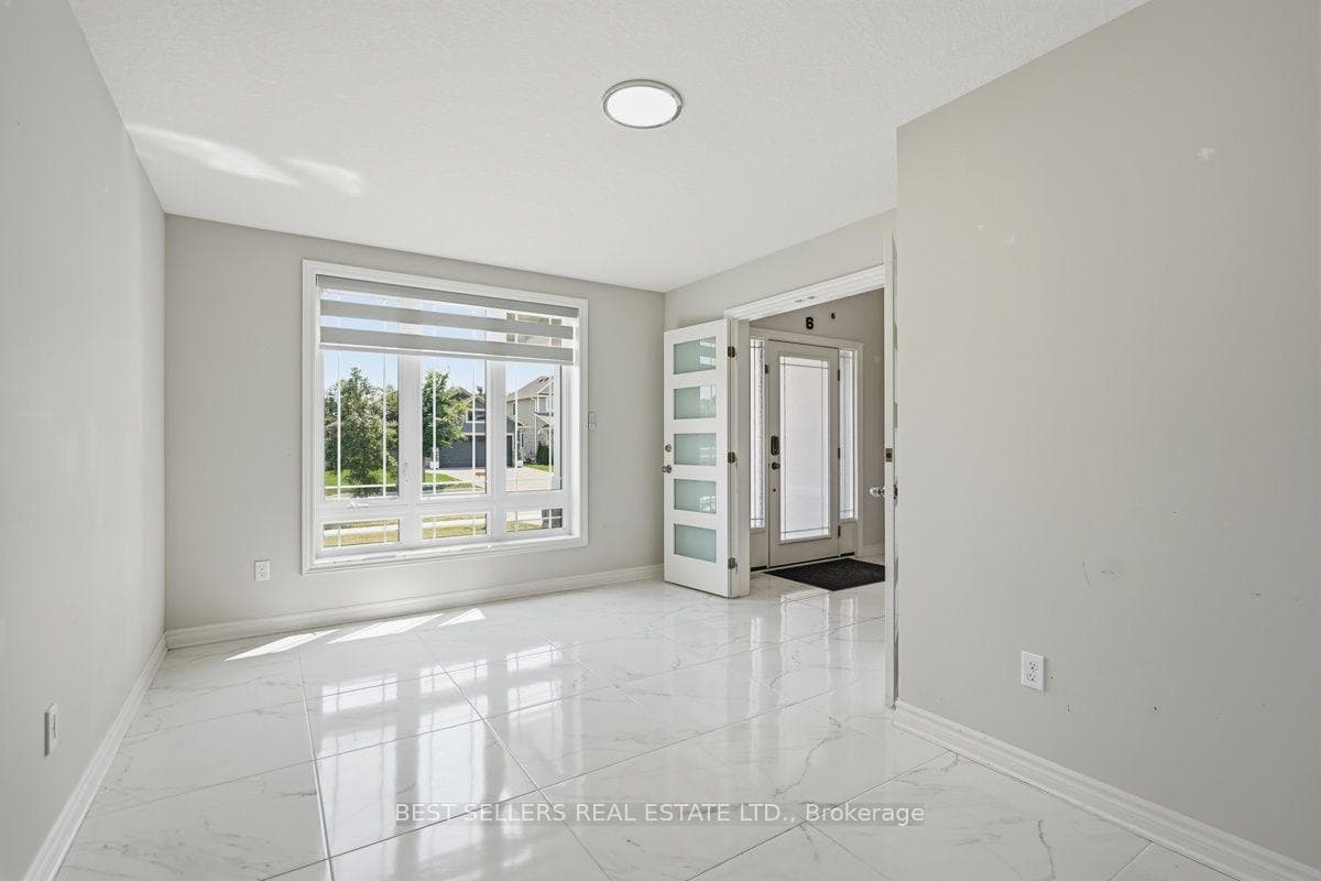 22 Weir Crescent photo 23