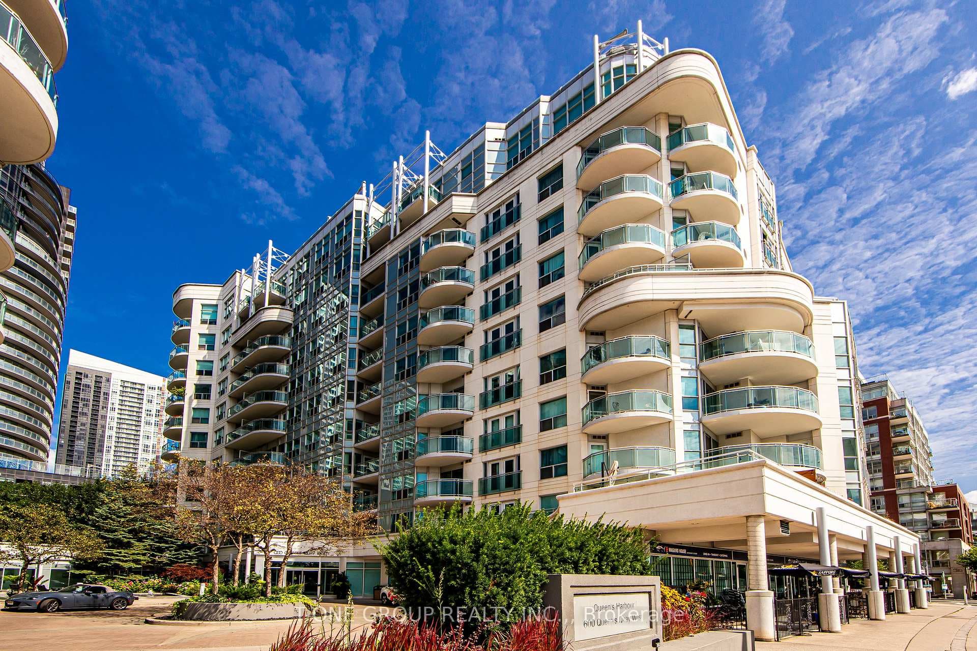 600 Queens Quay Unit 1031 photo 23
