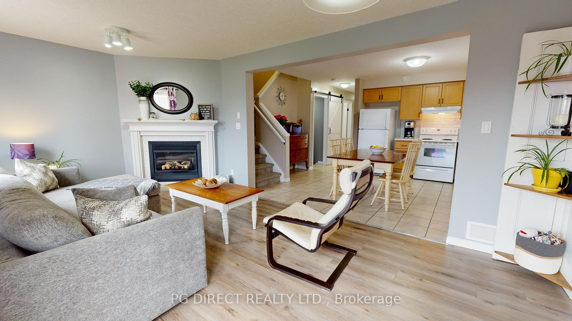 26 Simmonds Drive photo 3