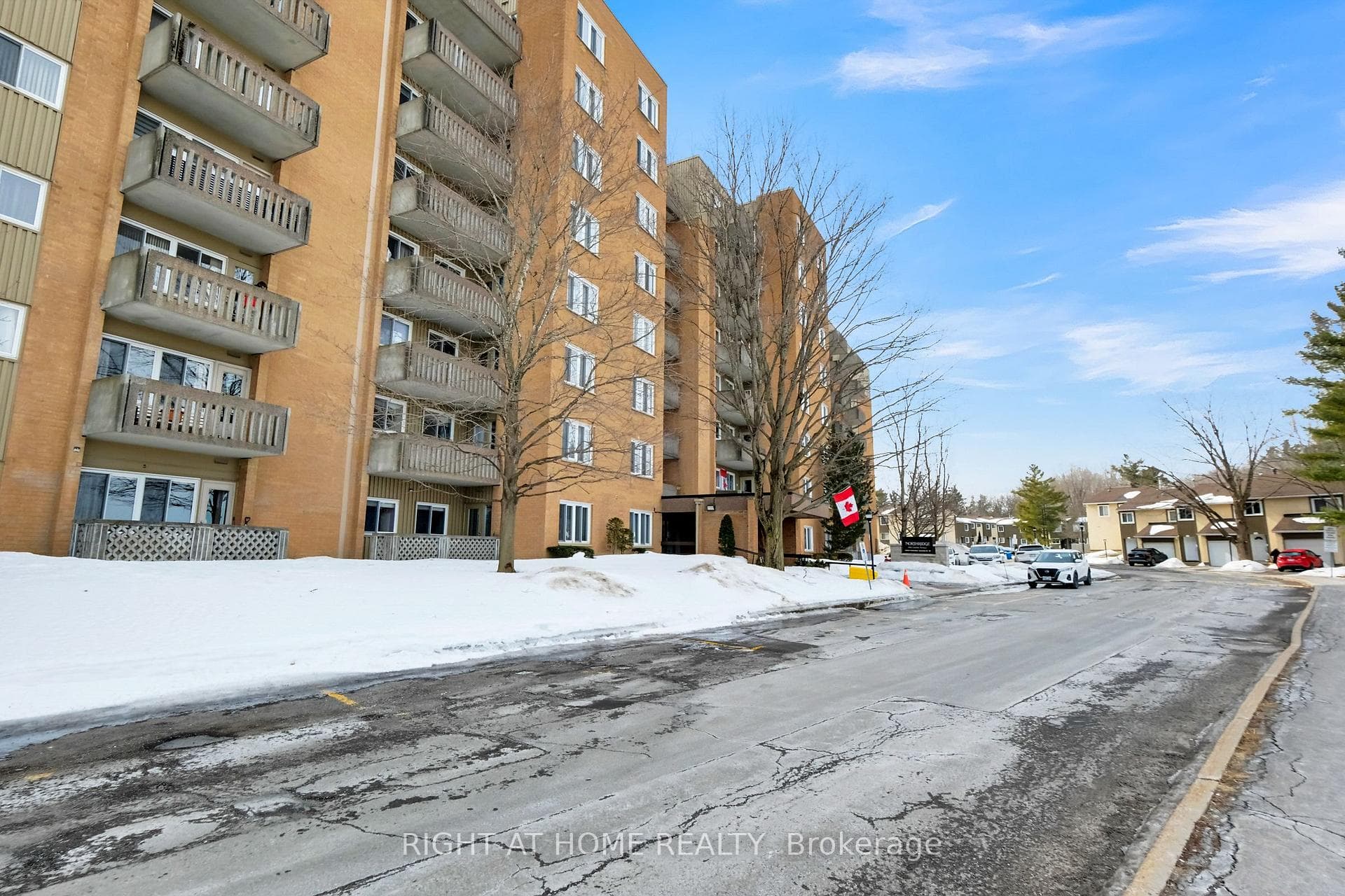 1599 Lassiter Terrace Unit 705 photo 2