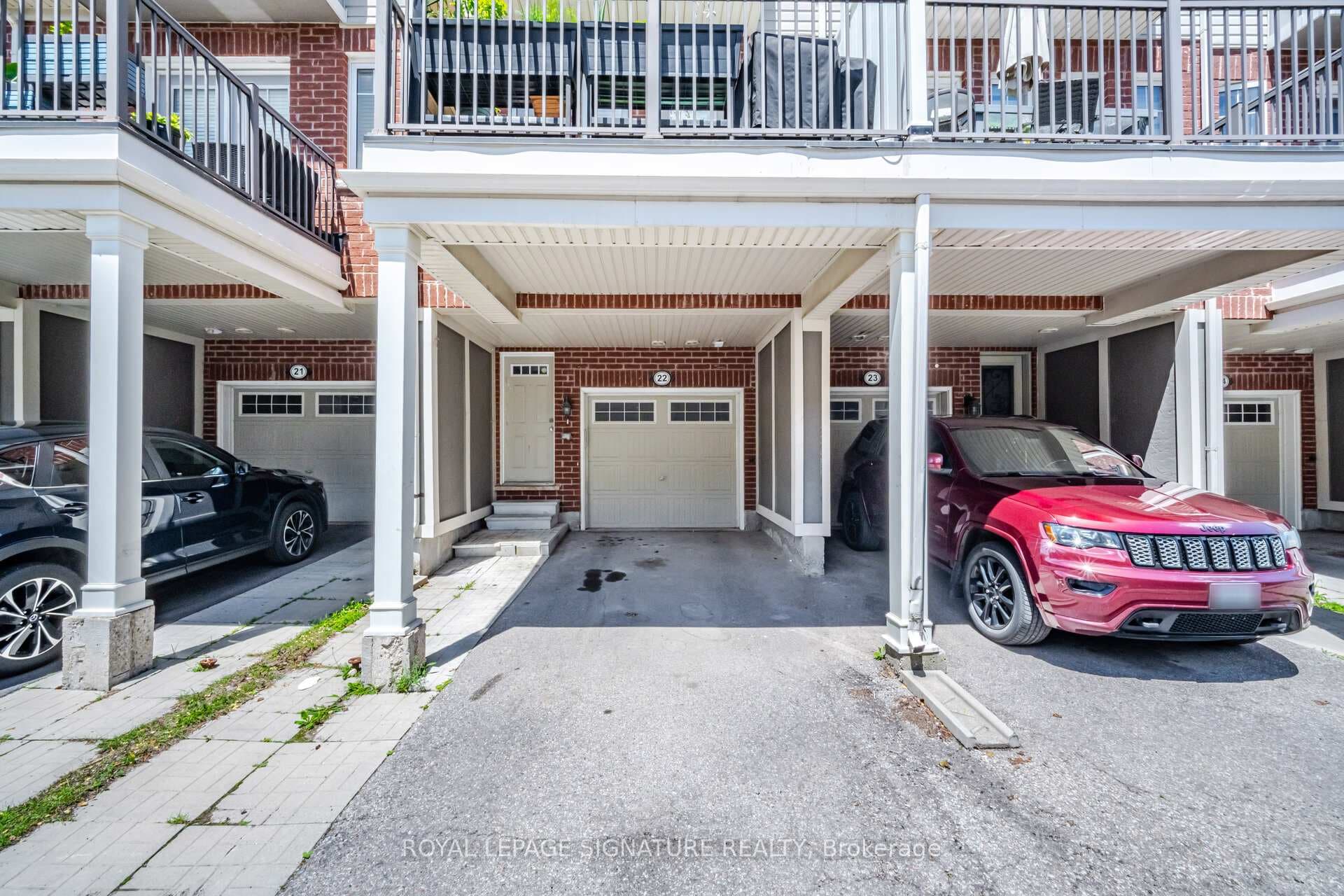 6020 Derry Road Unit 22 photo 3