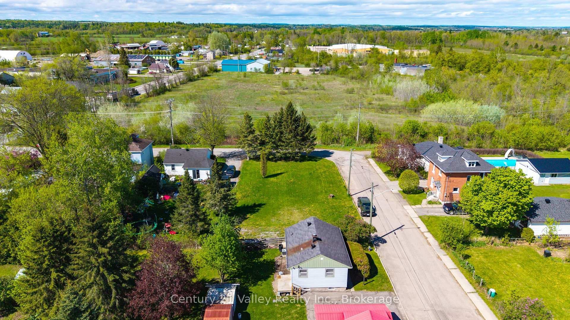 397 Mary Avenue photo 11