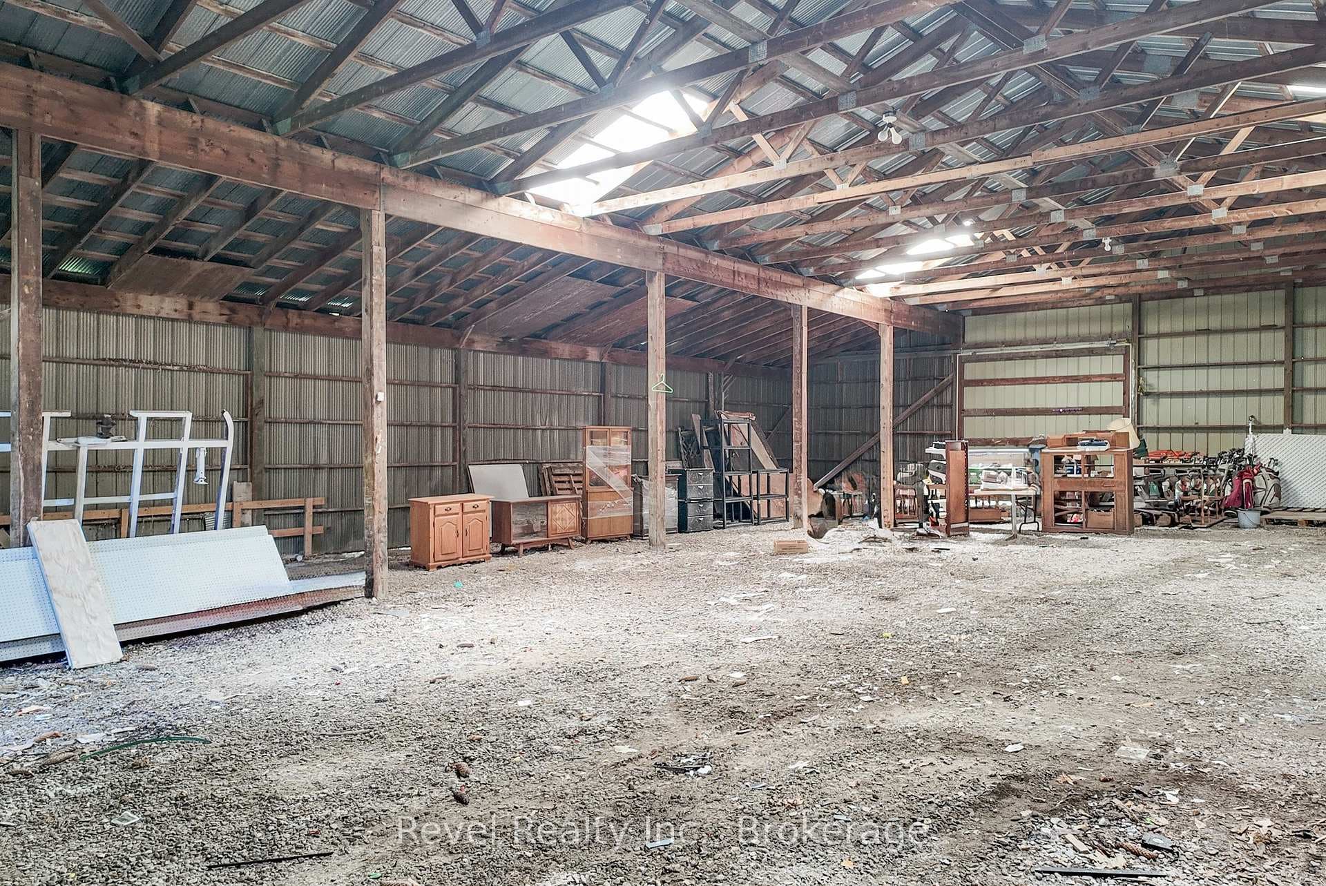 1718 Kirkfield Road photo 7