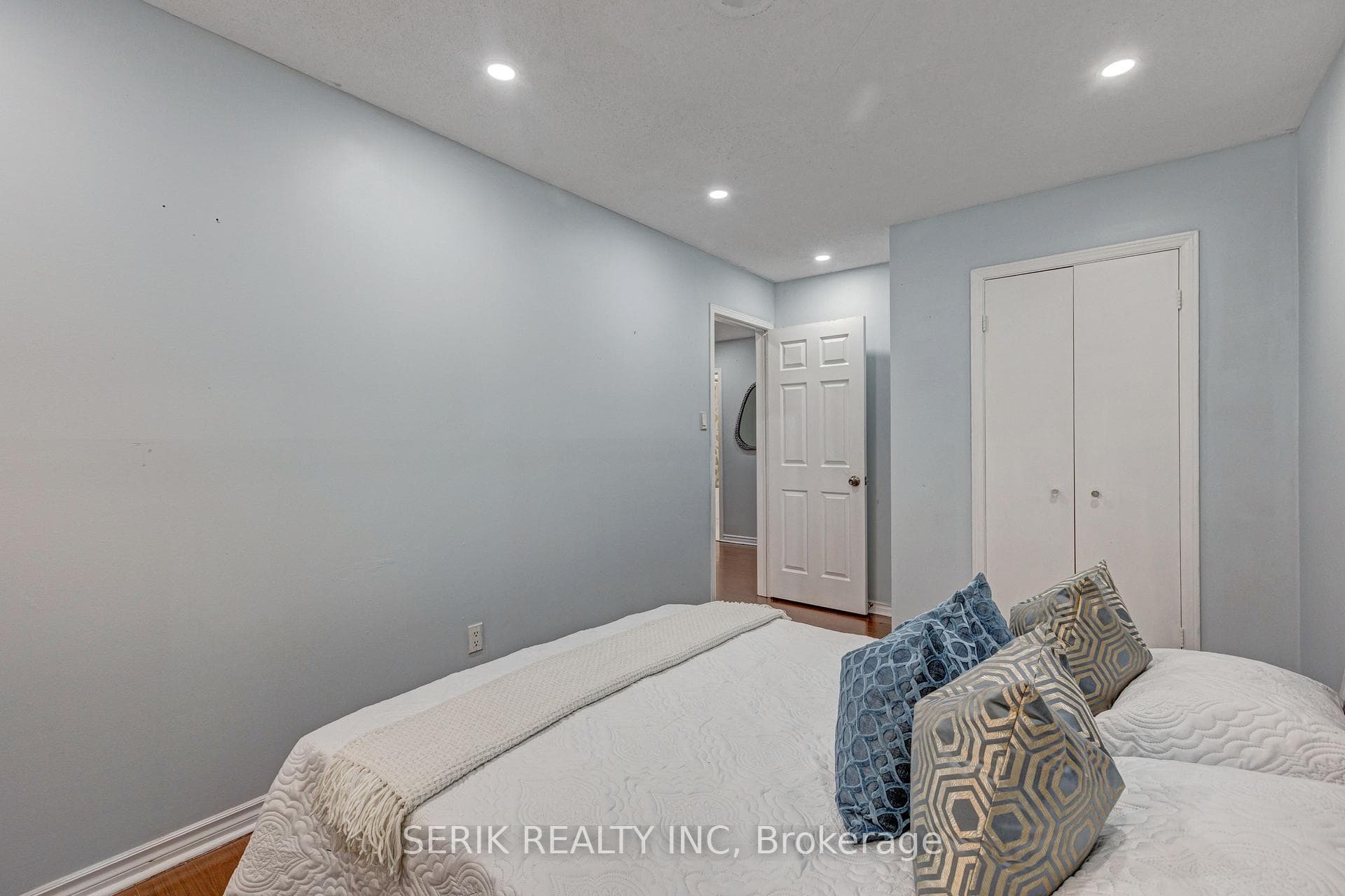 110 Havelock Drive photo 21