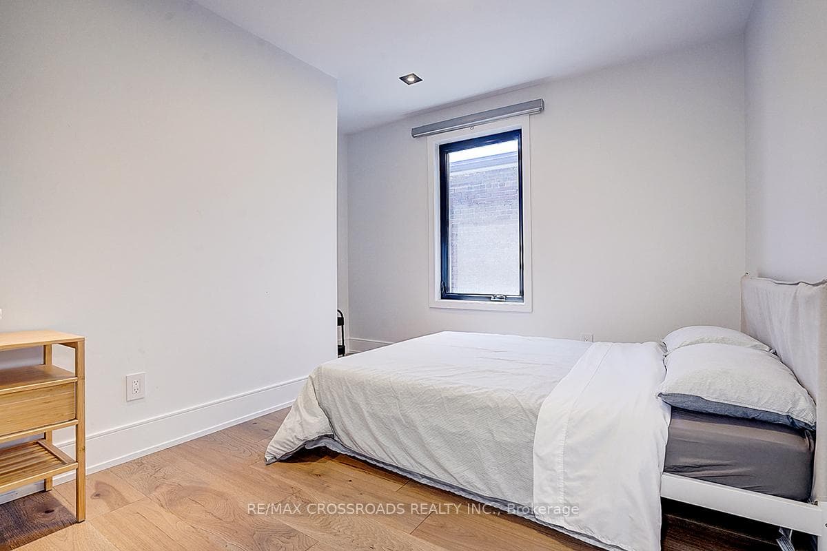 133 Yarmouth Road photo 27