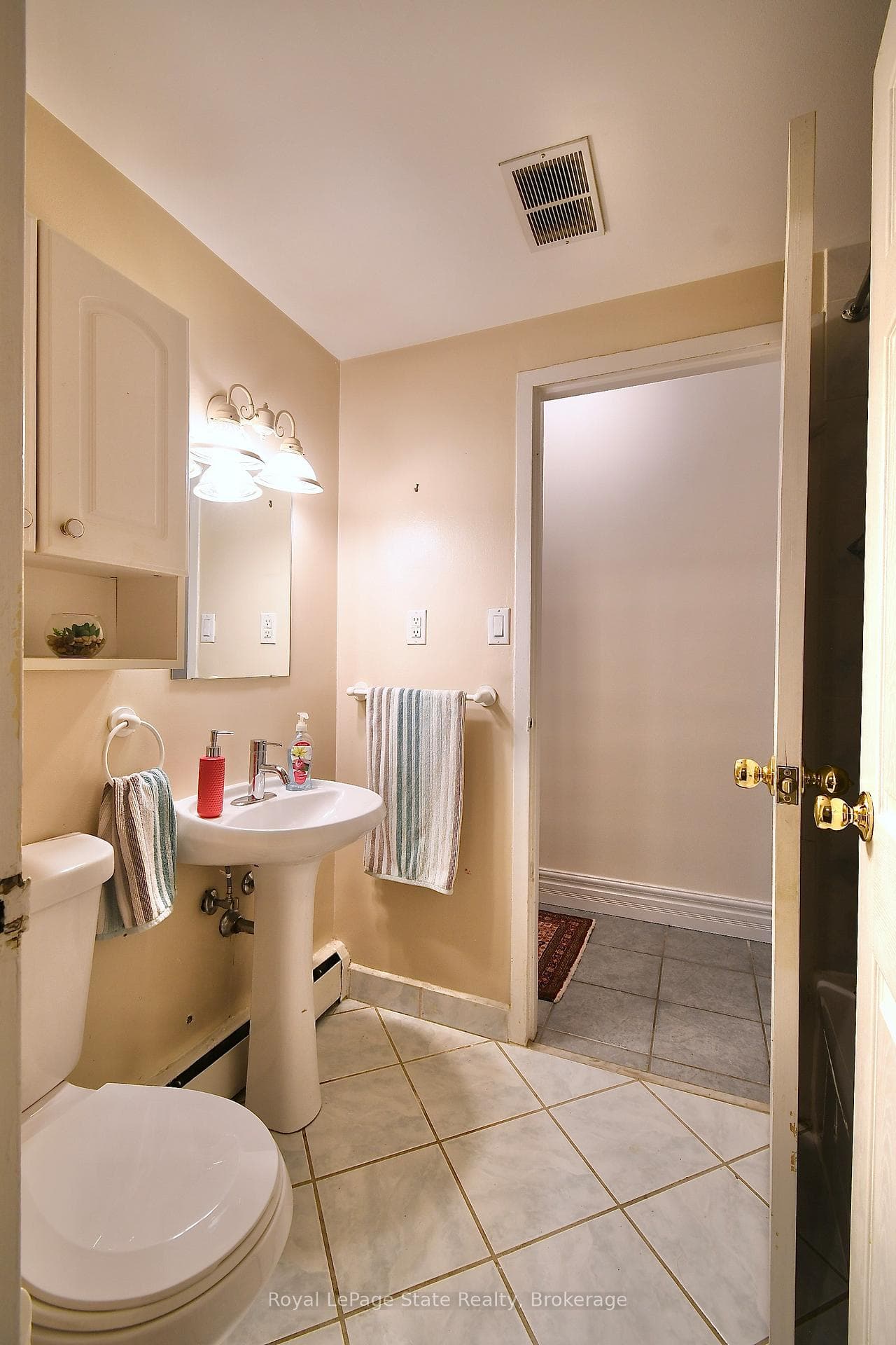 101 Queen Street Unit 104 photo 13