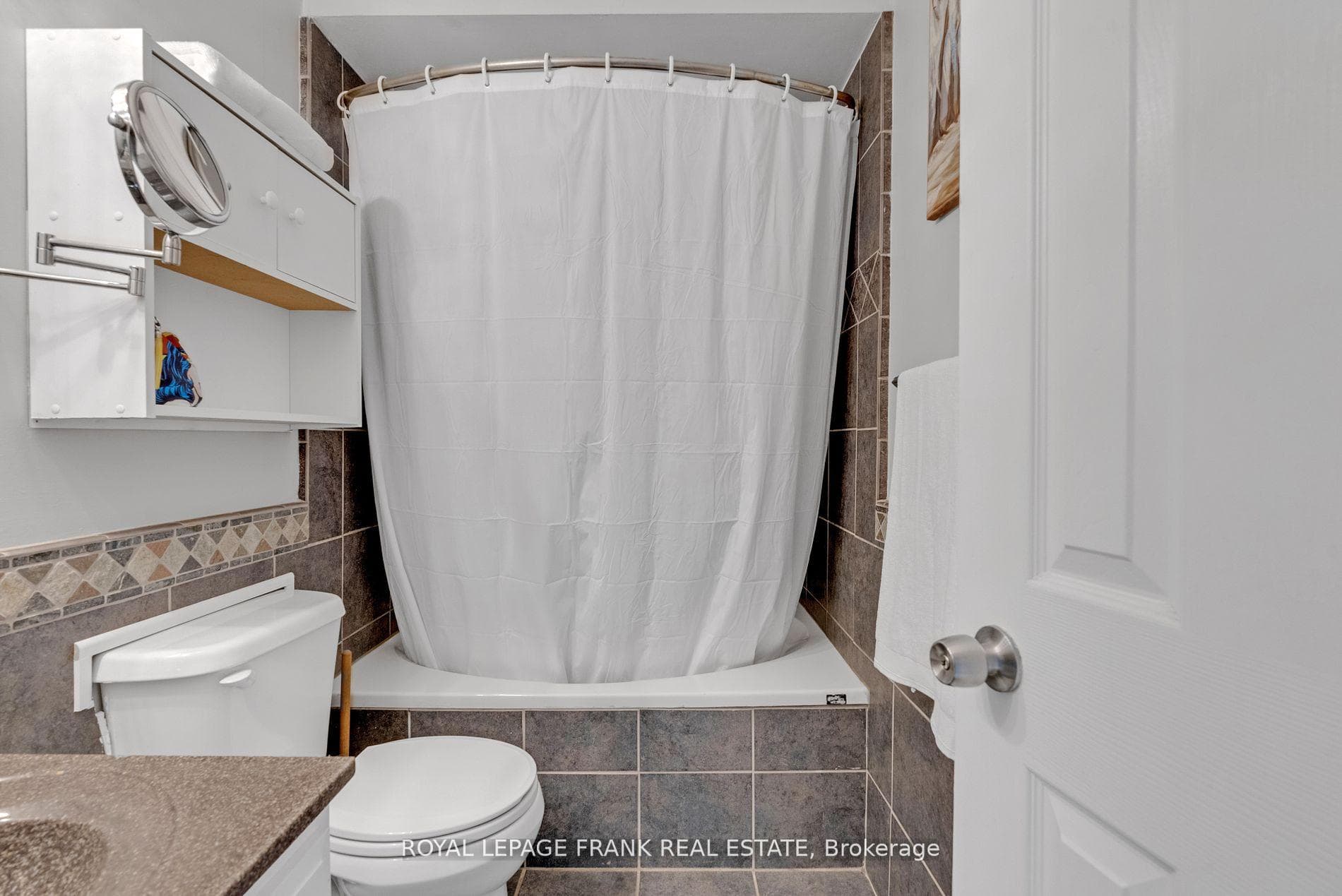 1665 Nash Road Unit E14 photo 16