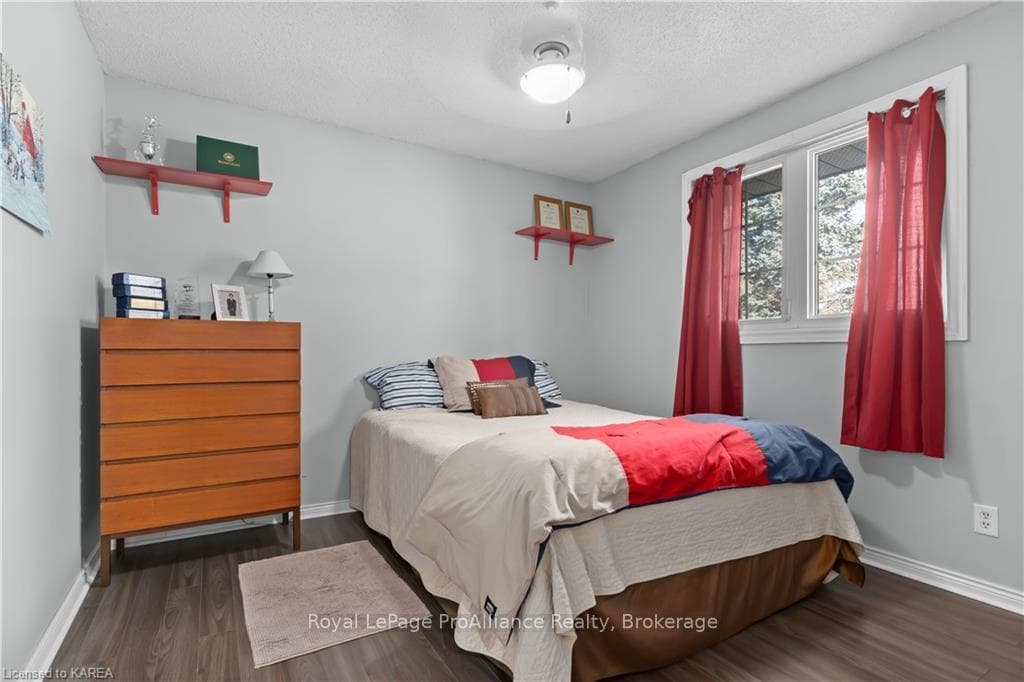 1219 ROCKWOOD Drive photo 21