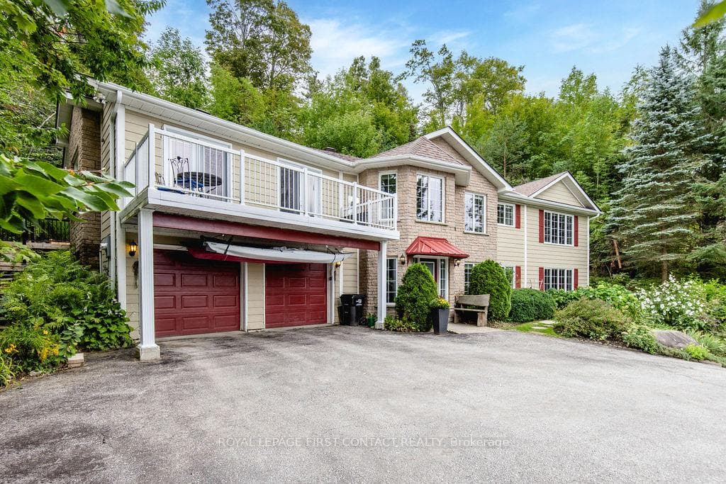 14 Valleycrest Drive photo 44