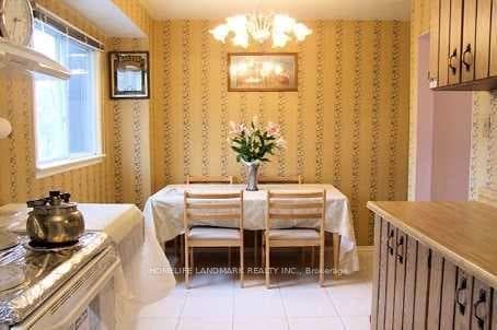 45 Ashglen Way photo 4