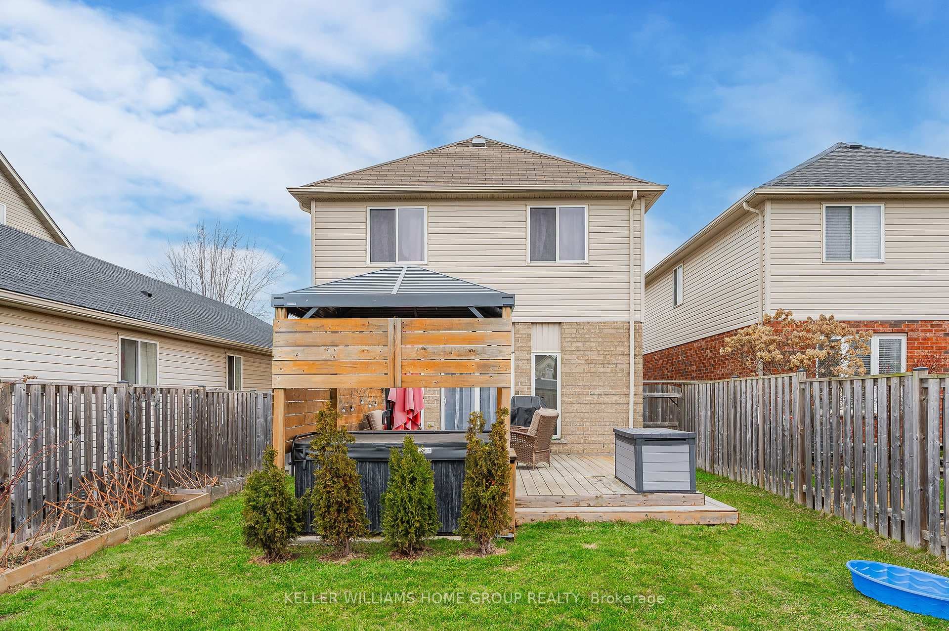 42 Atto Drive photo 37